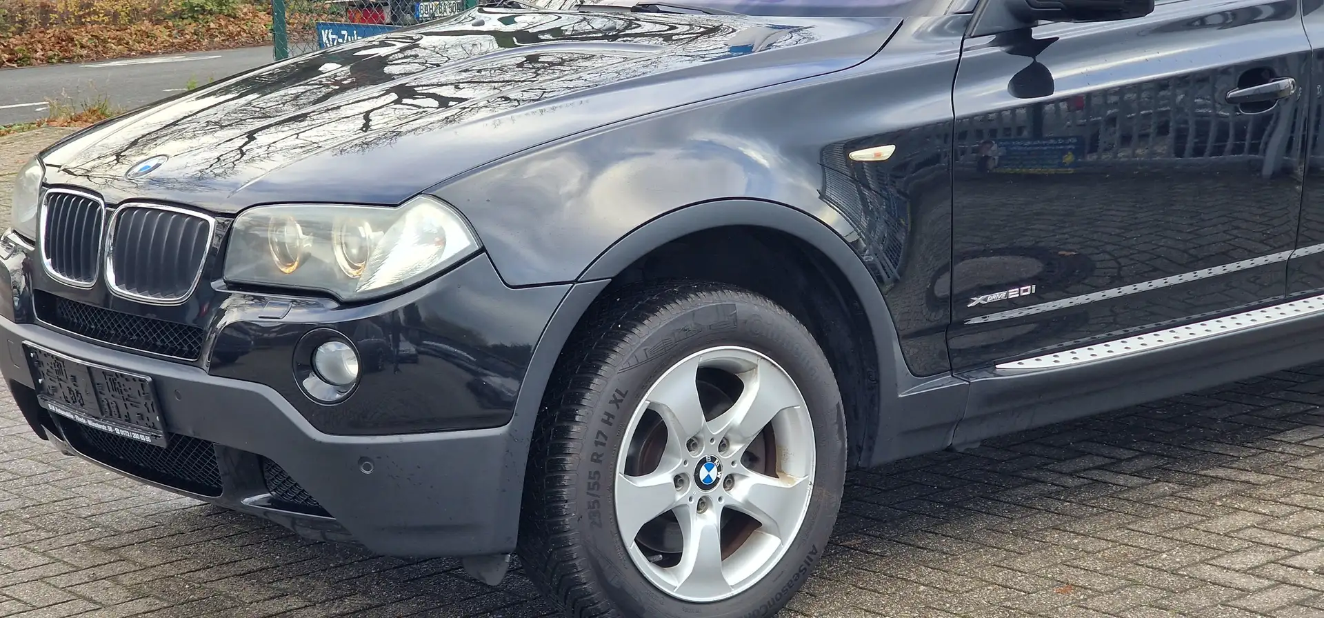 BMW X3 X3 2,0i Edition Lifestyle Tüv Neu Leder Xenon Grau - 2