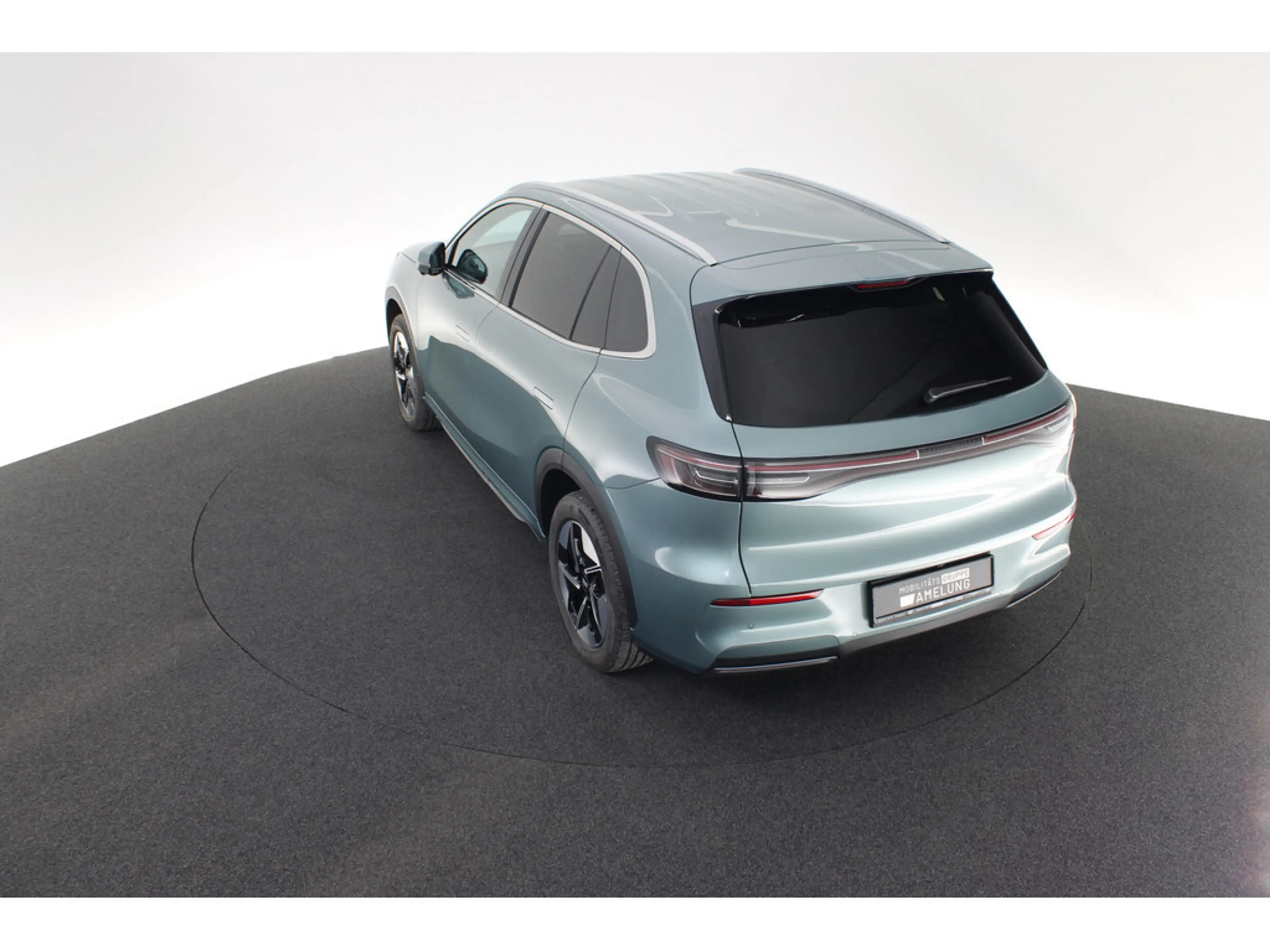 Geely E5 Pro+ PDC LED KLIMA SHZ NAVI UPE 40.640 — photo 17
