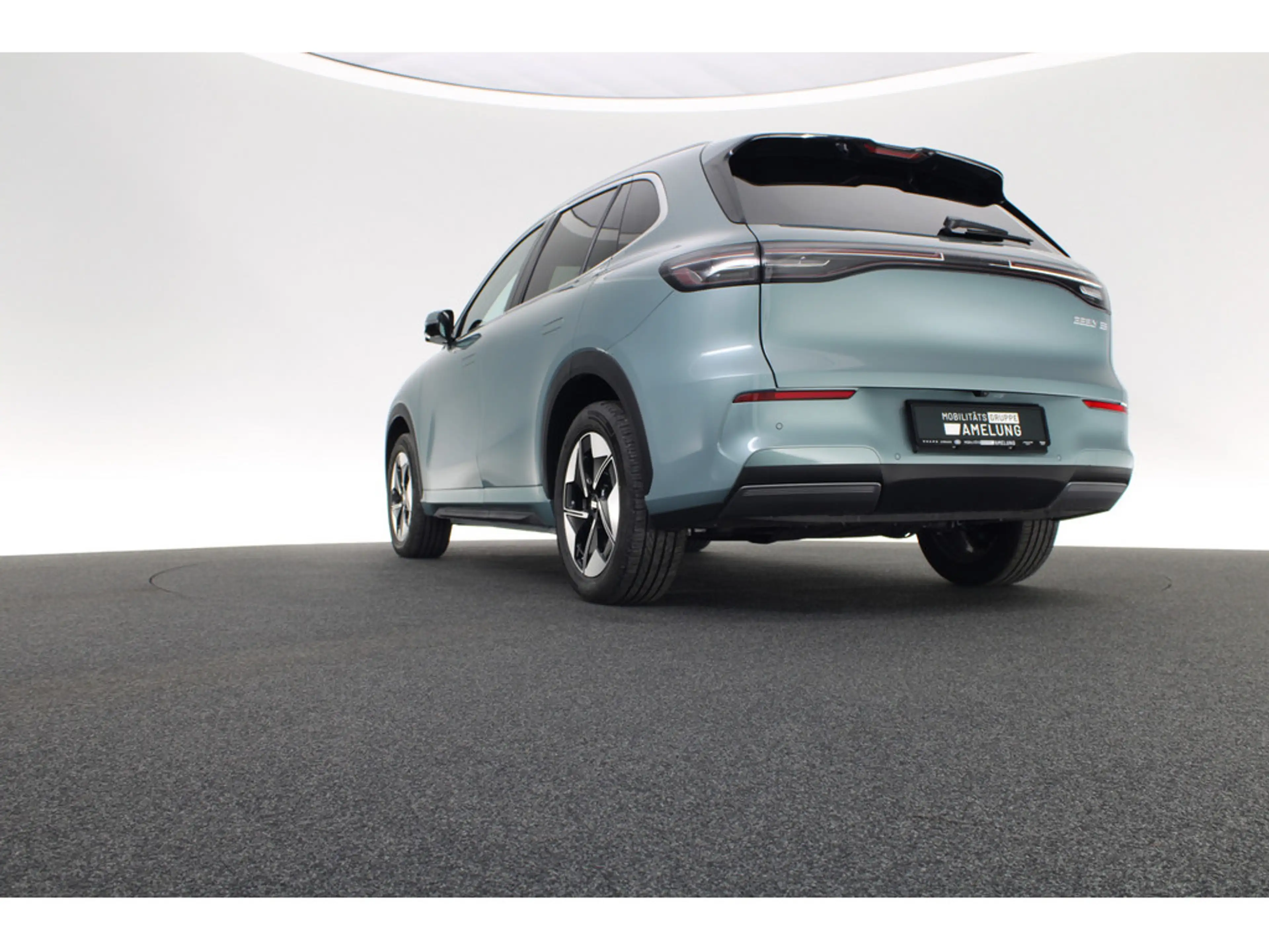 Geely E5 Pro+ PDC LED KLIMA SHZ NAVI UPE 40.640 — photo 13