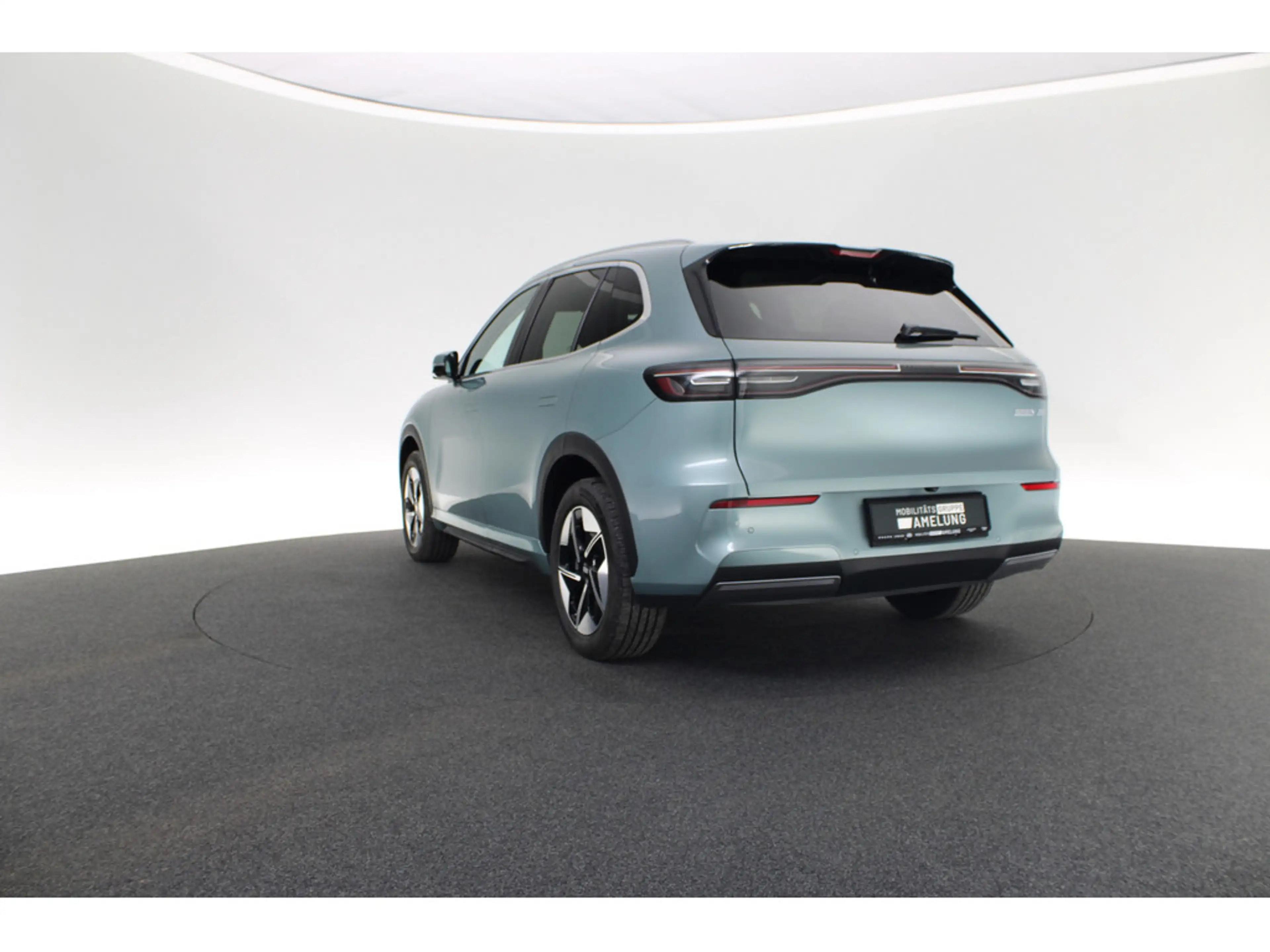 Geely E5 Pro+ PDC LED KLIMA SHZ NAVI UPE 40.640 — photo 5