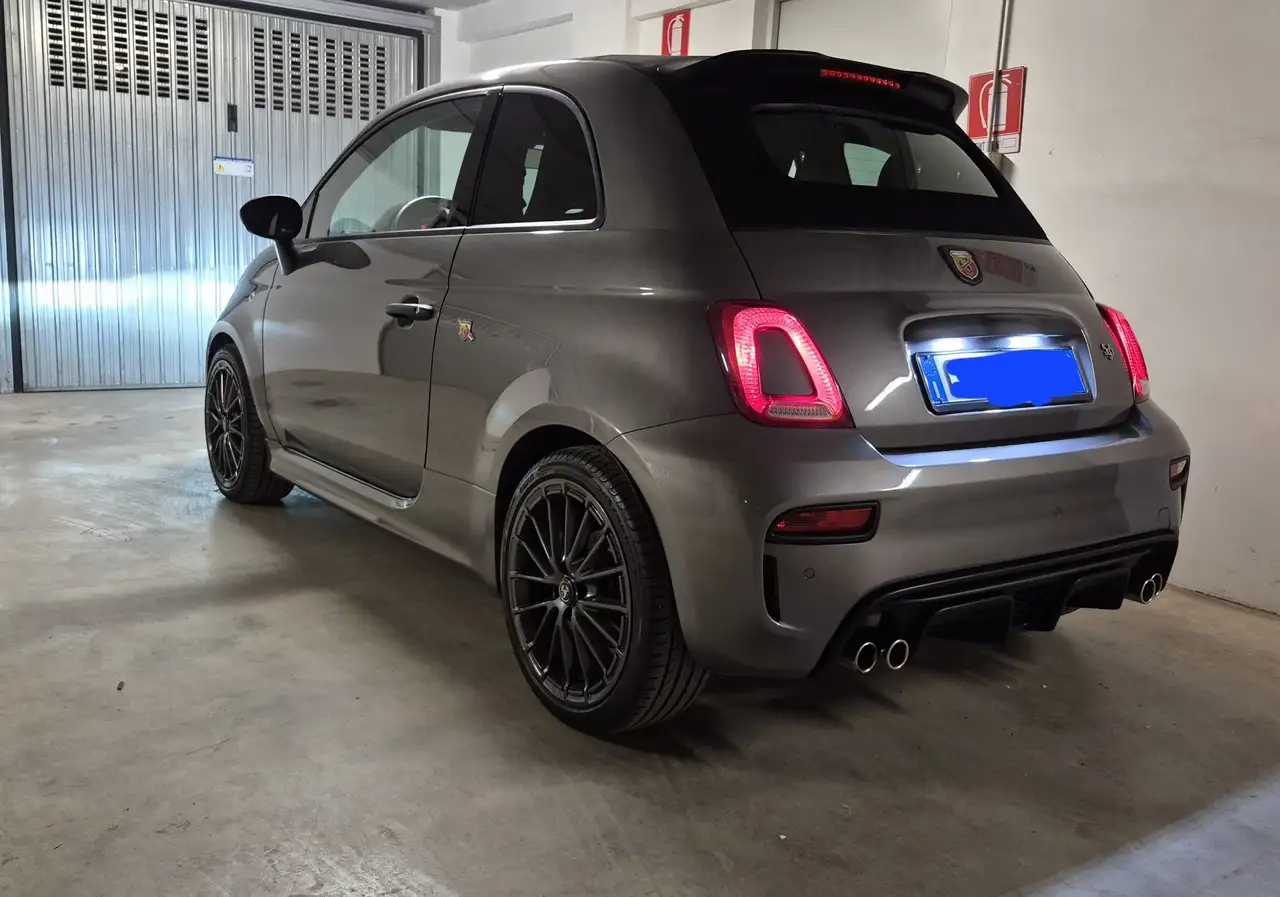 Abarth 595C 2024