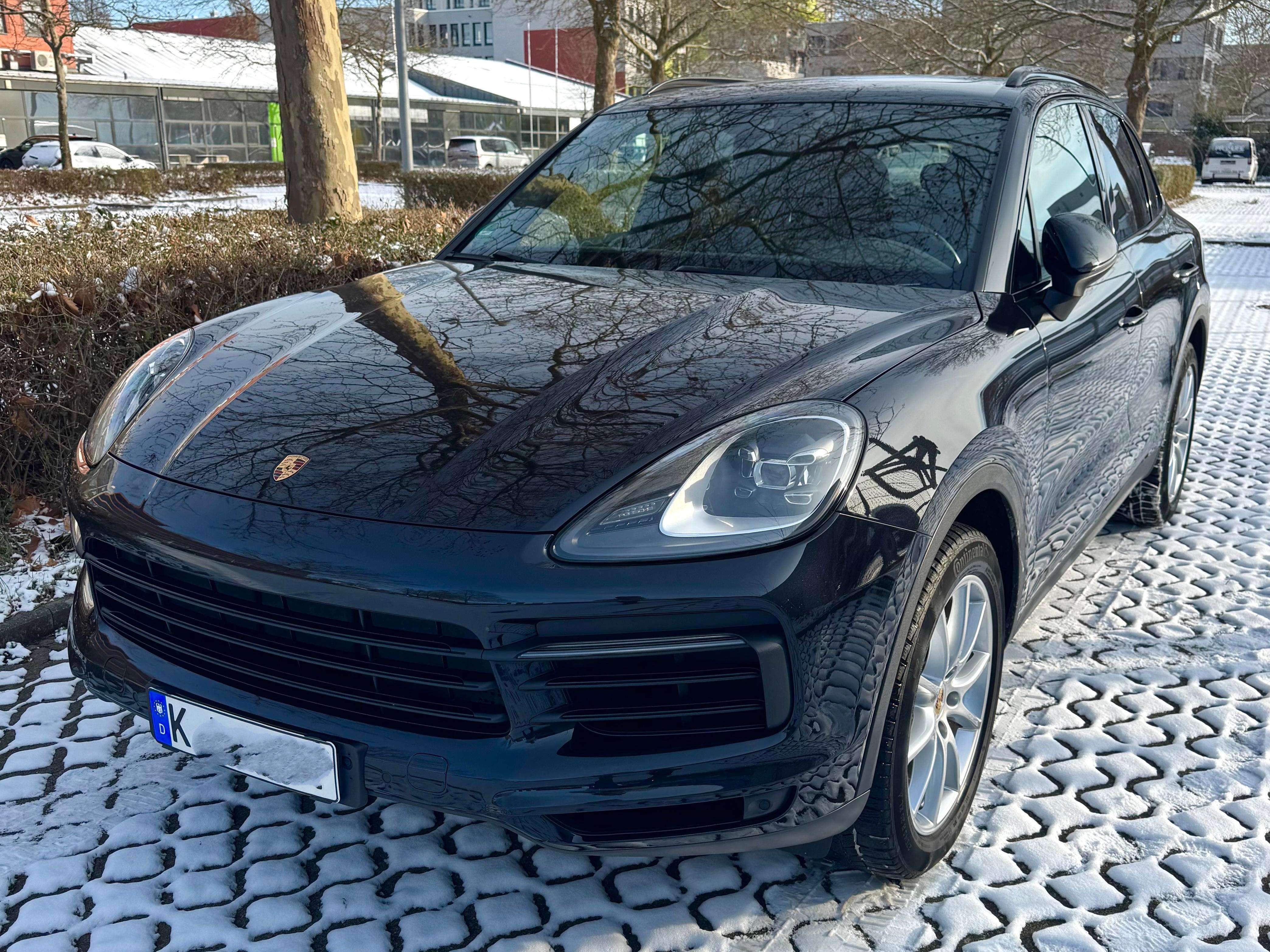 Second hand Porsche Cayenne 