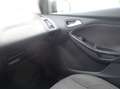 Ford Focus Traveller 1,5 TDCi Titanium Schwarz - thumbnail 26