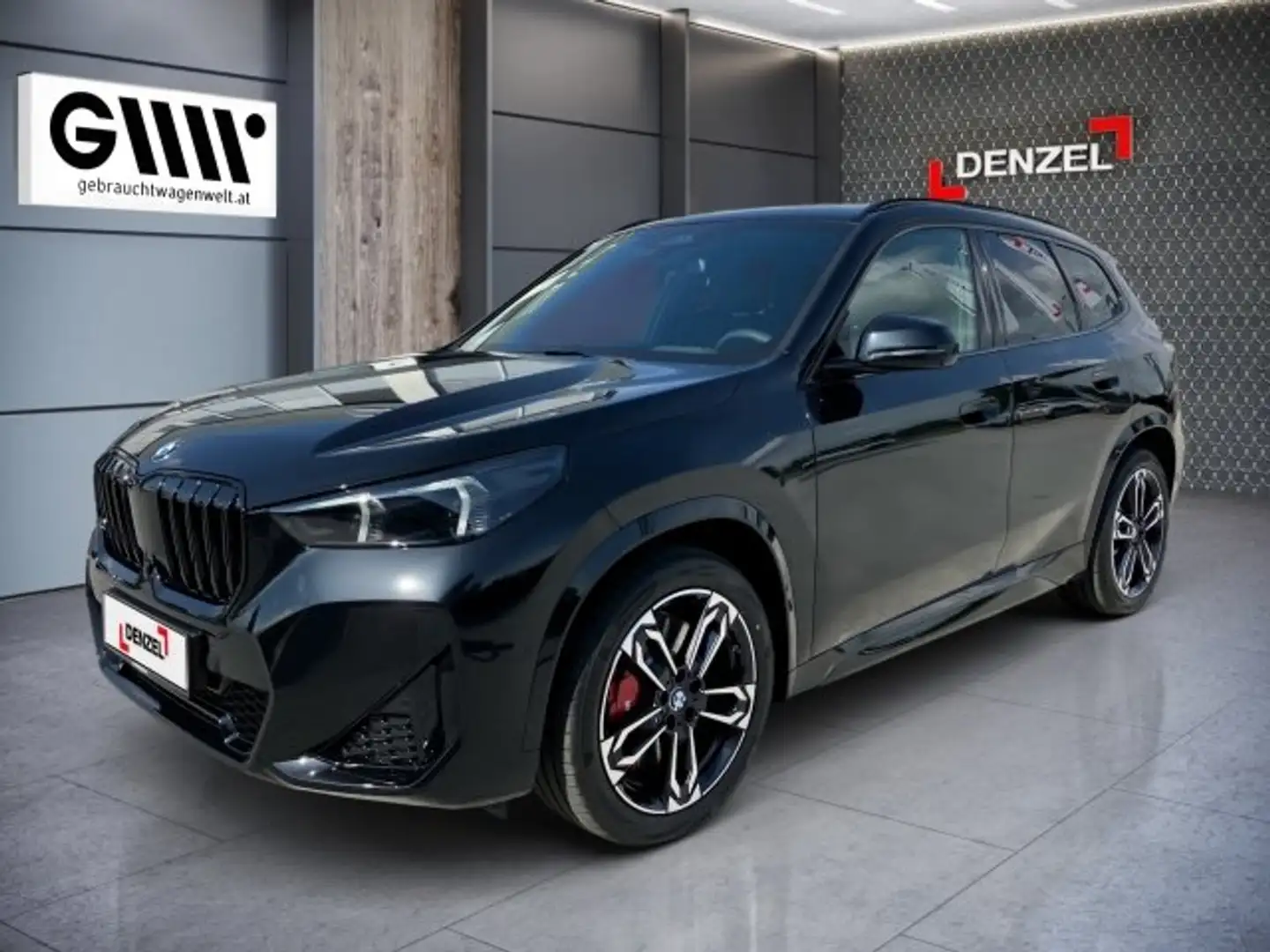 BMW X1 xDrive 20d U11 B47 Schwarz - 1