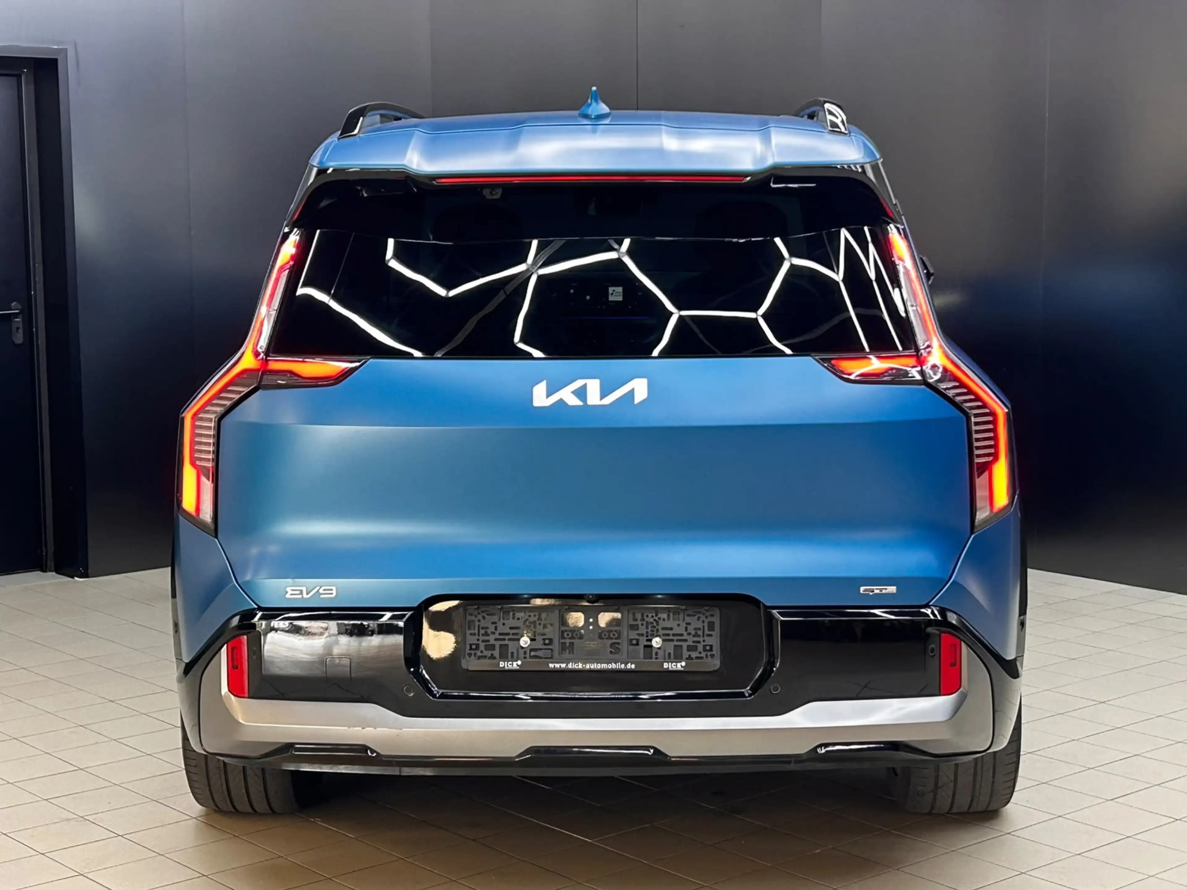 Kia EV9 GT-Line Launch Edit PANO+HEAD+360+LED+ACC+WP — photo 7
