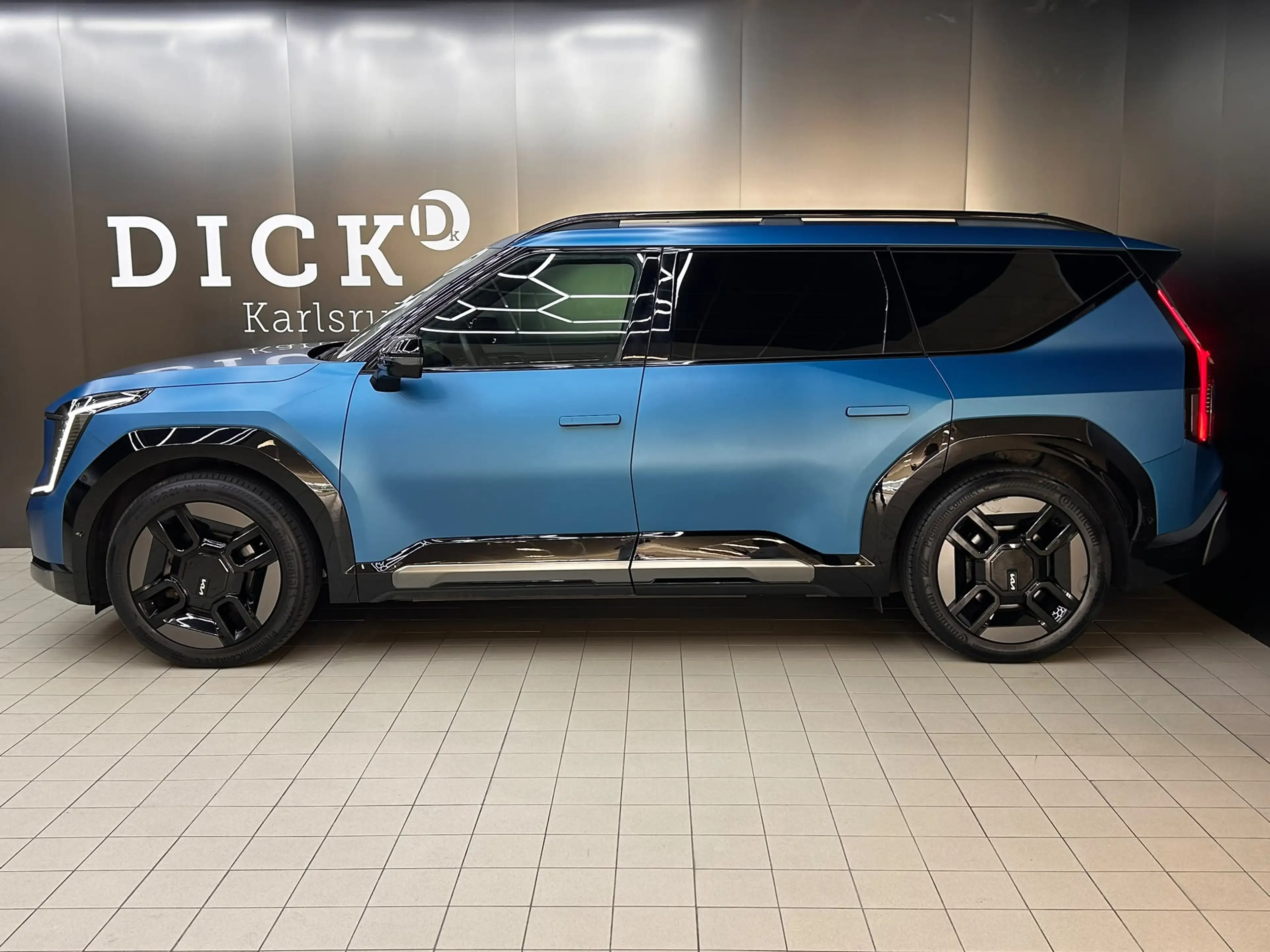 Kia EV9 GT-Line Launch Edit PANO+HEAD+360+LED+ACC+WP — photo 5