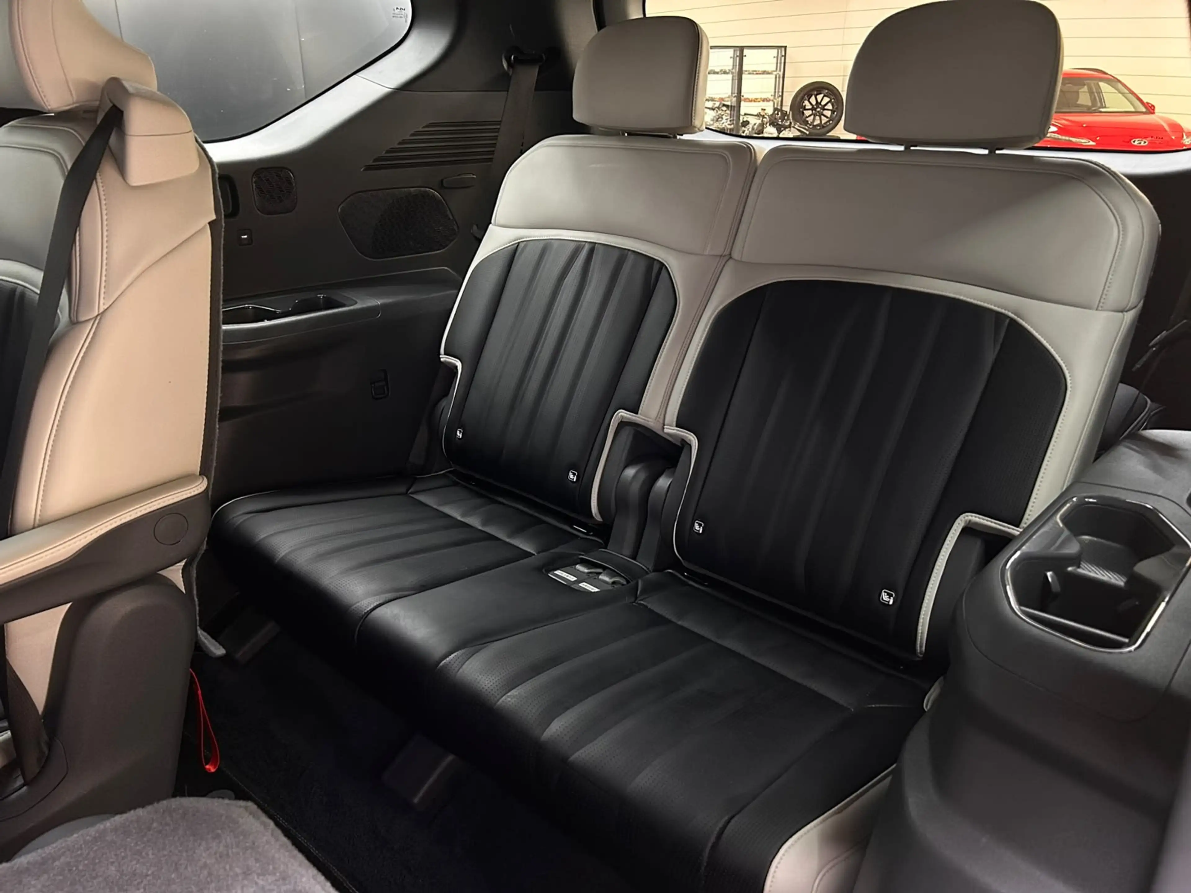 Kia EV9 GT-Line Launch Edit PANO+HEAD+360+LED+ACC+WP — photo 14