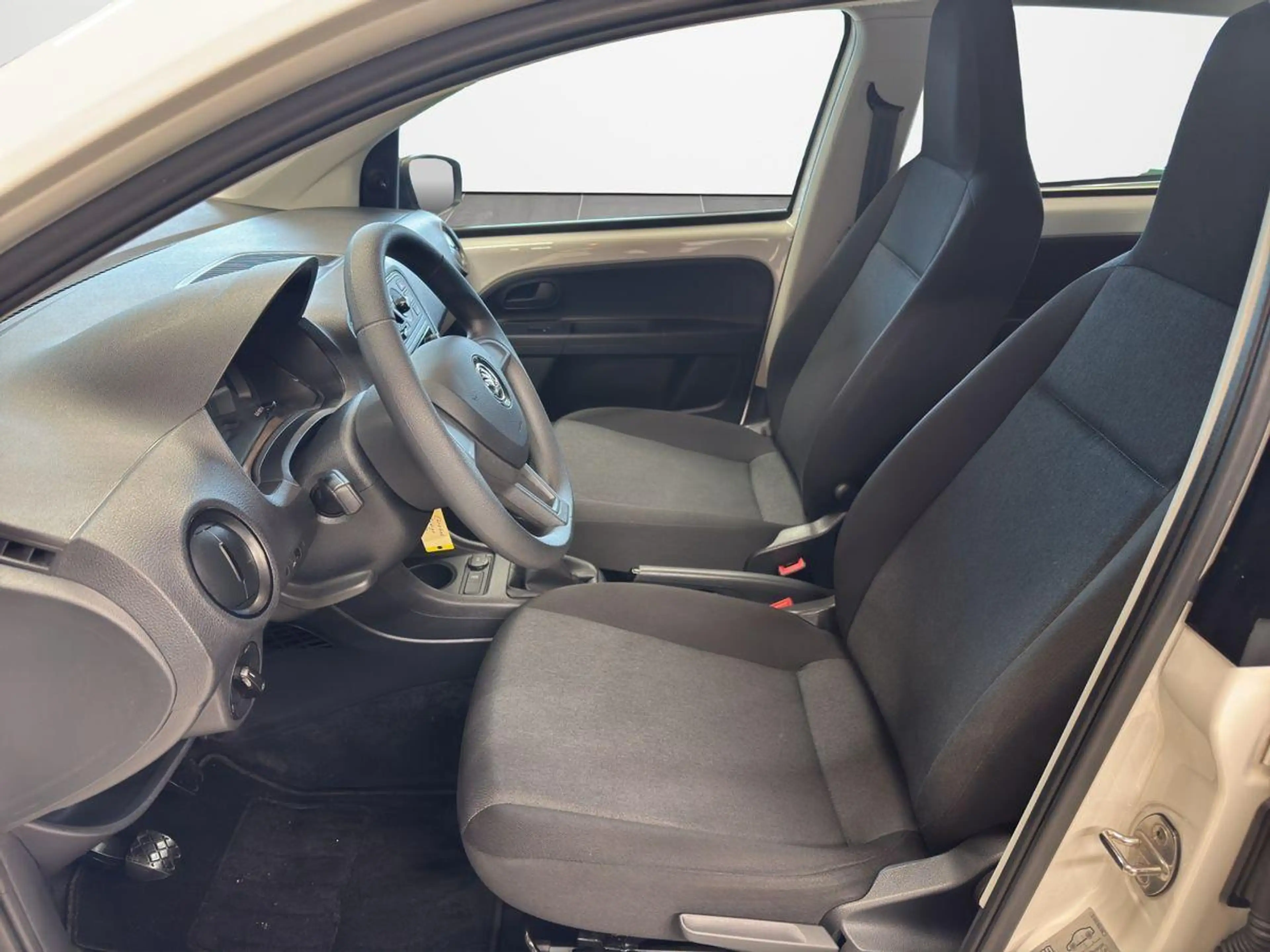 Skoda Citigo Active 1.0 DAB IsoFix Klima RDKS — photo 11