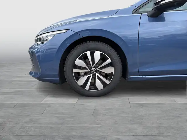 Volkswagen Golf view 18