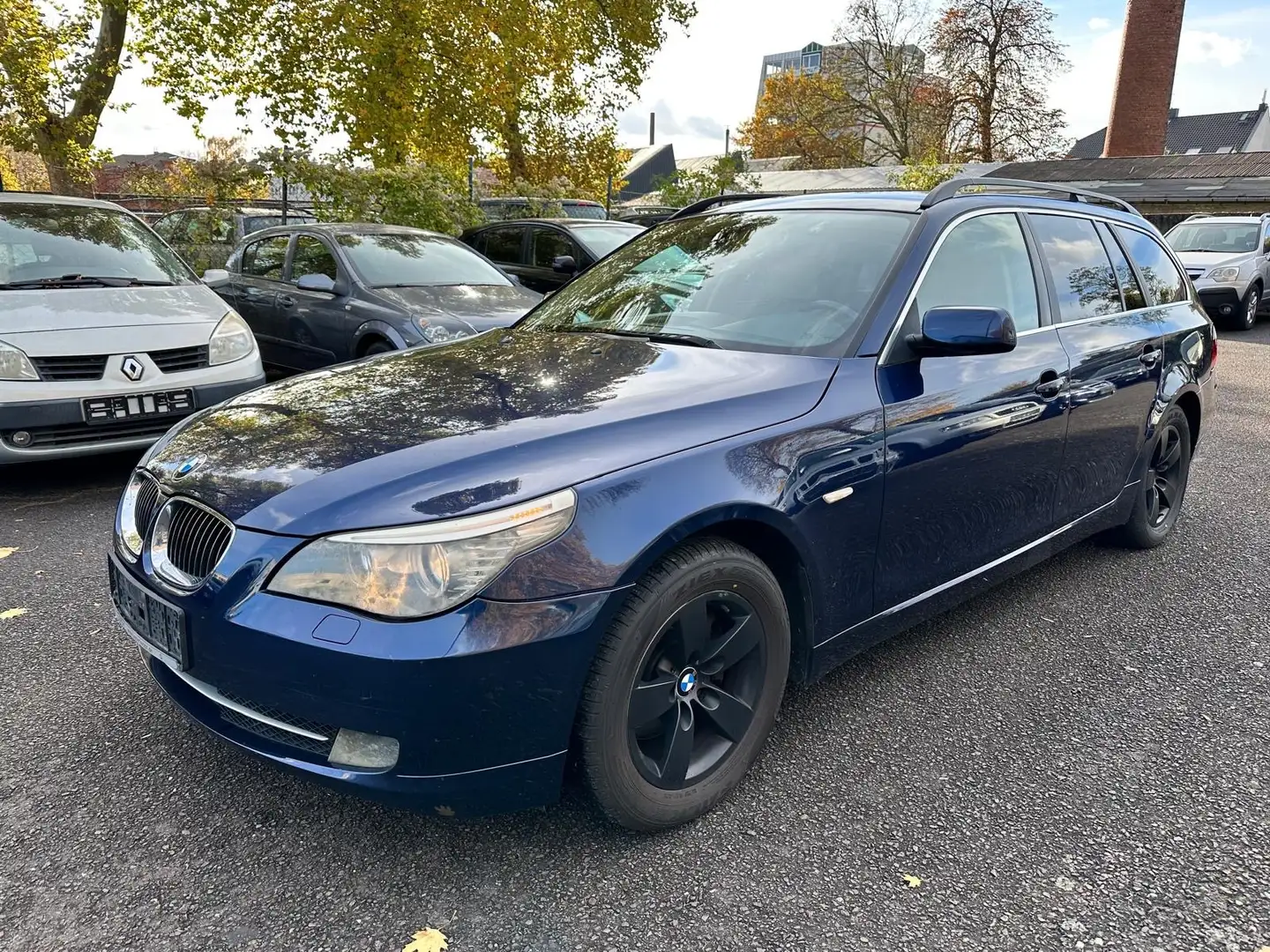 BMW 525 525i TÜV 07/2026 Blau - 1