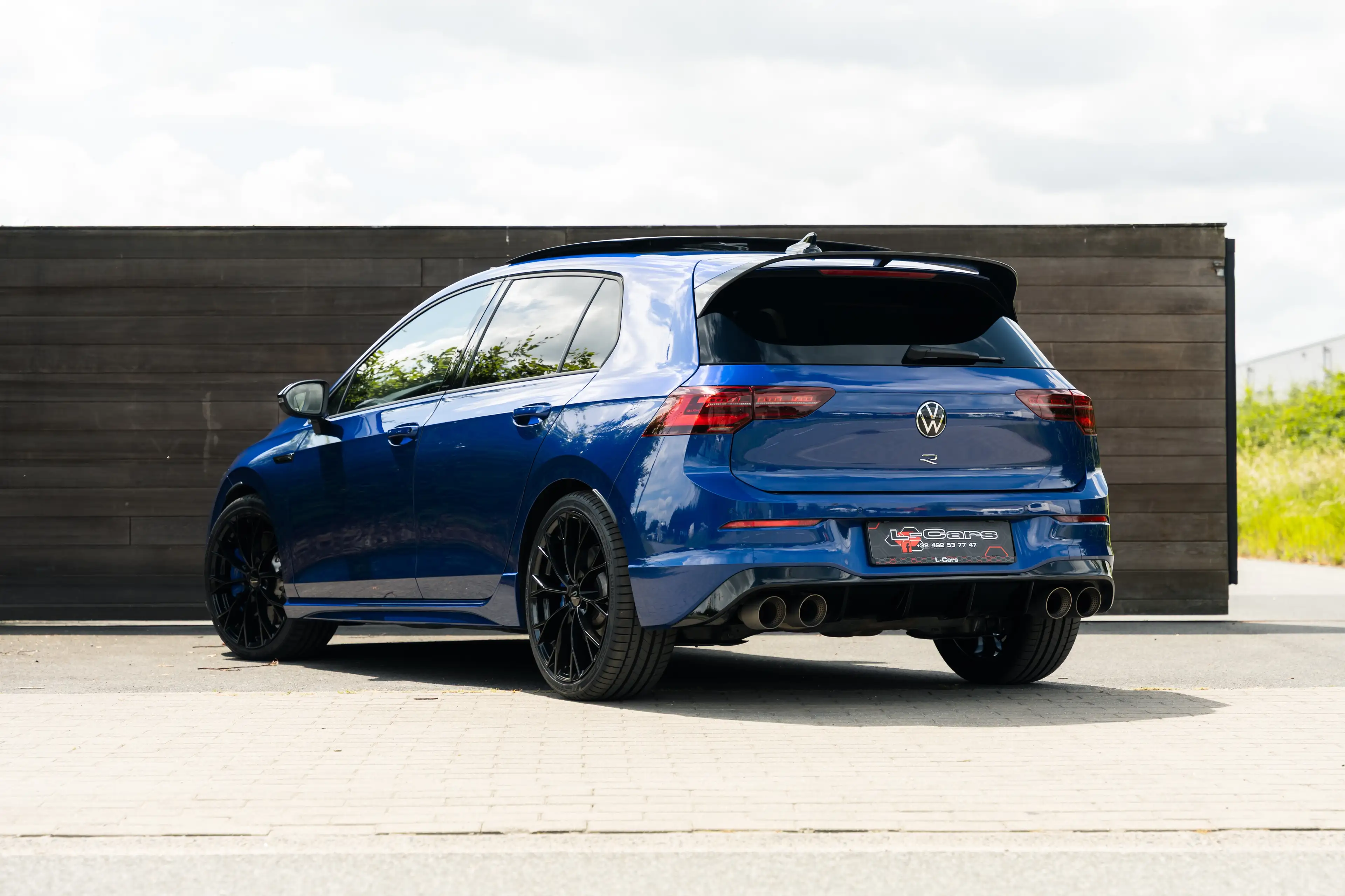 Volkswagen Golf R Golf Variant R 2.0 TSI 4Motion DSG H&K/HUD/AKRA/Nurburgring/DCC/Performance pack — photo 7