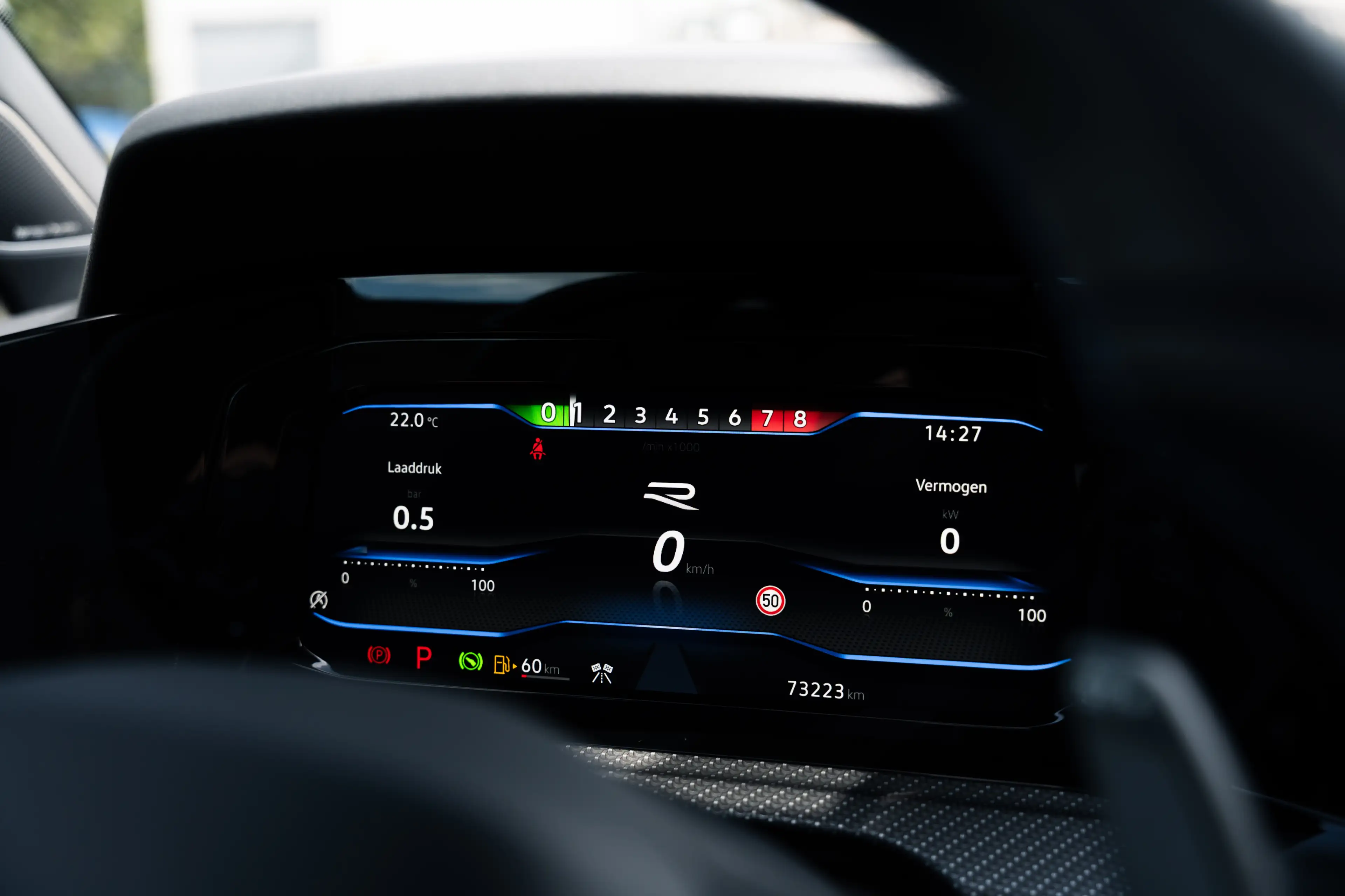 Volkswagen Golf R Golf Variant R 2.0 TSI 4Motion DSG H&K/HUD/AKRA/Nurburgring/DCC/Performance pack — photo 9