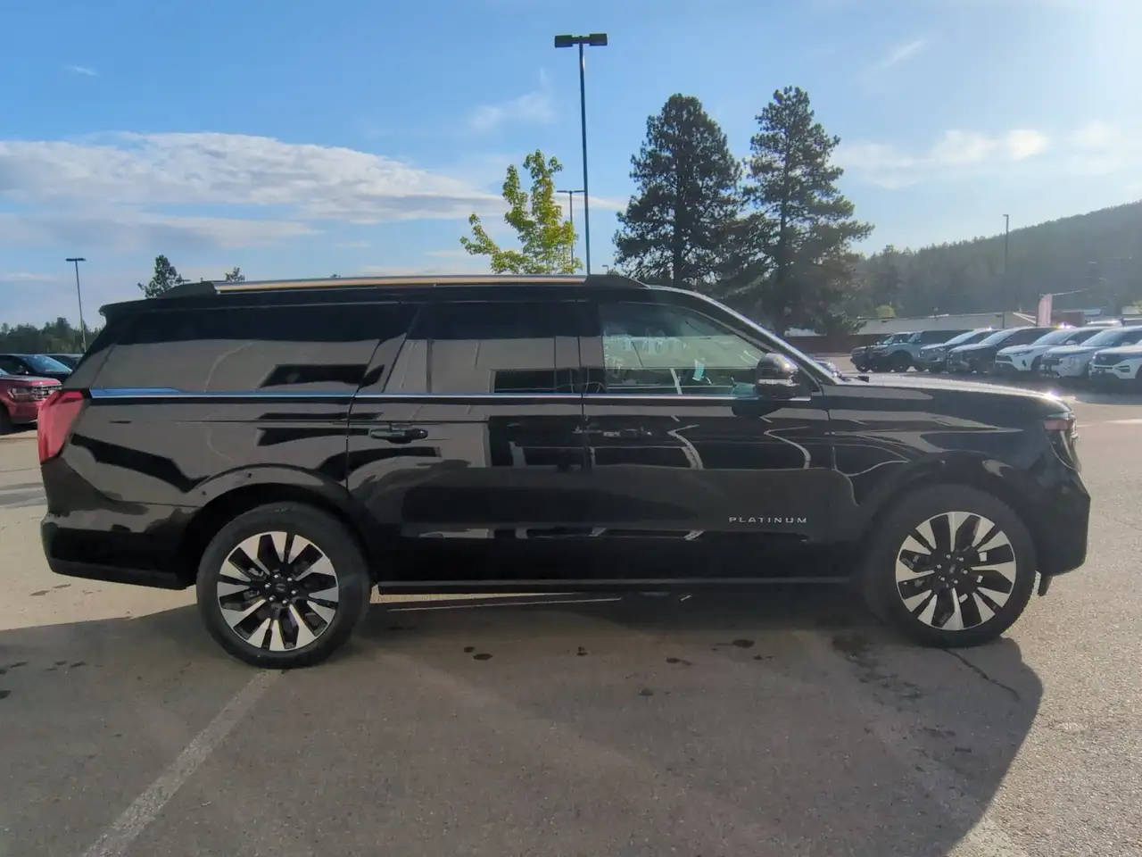 Ford Expedition снимка Ford Expedition