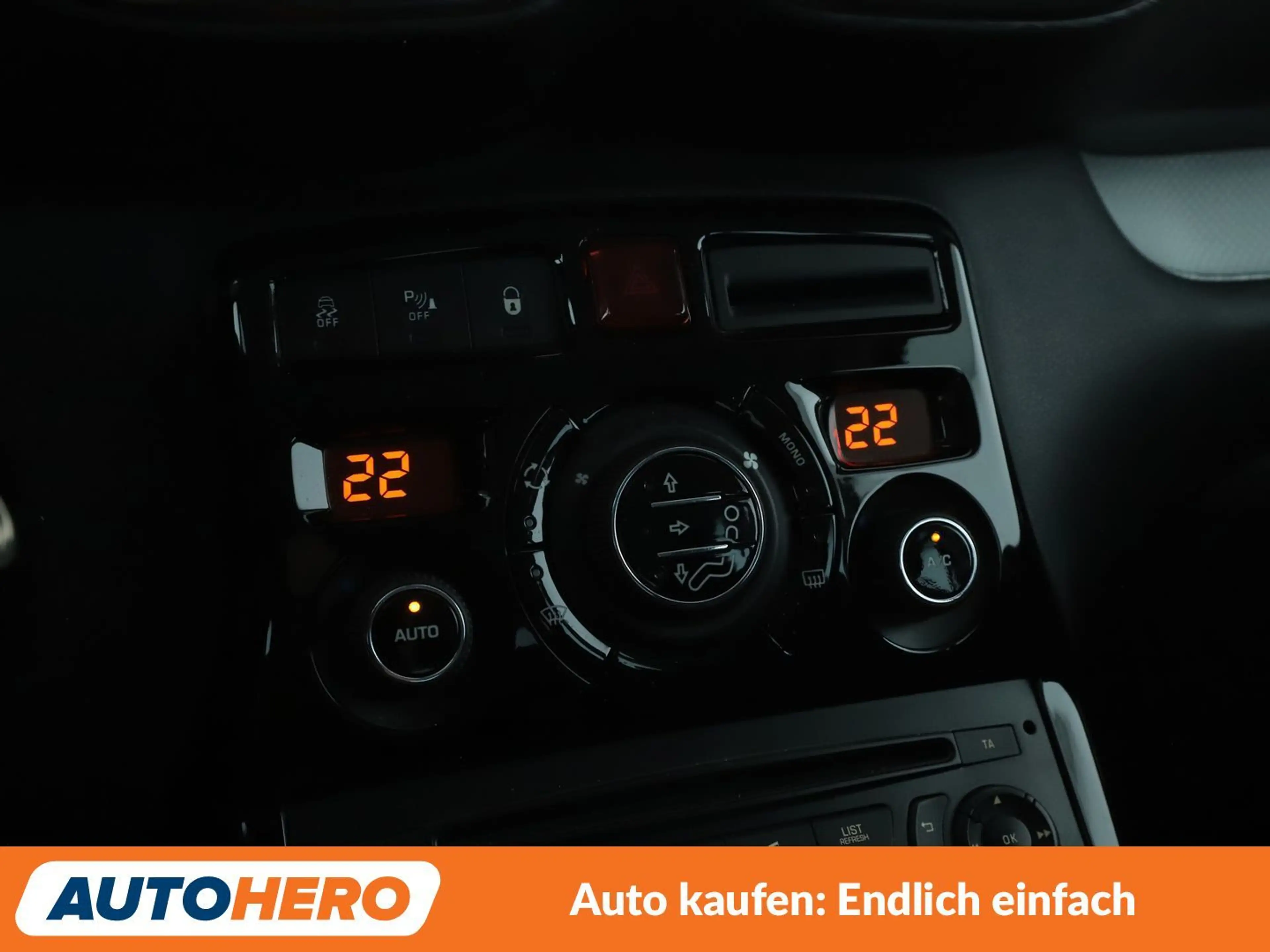Citroen C3 Picasso 1.6 Blue-HDi Selection*KLIMA*GARANTIE* — photo 11
