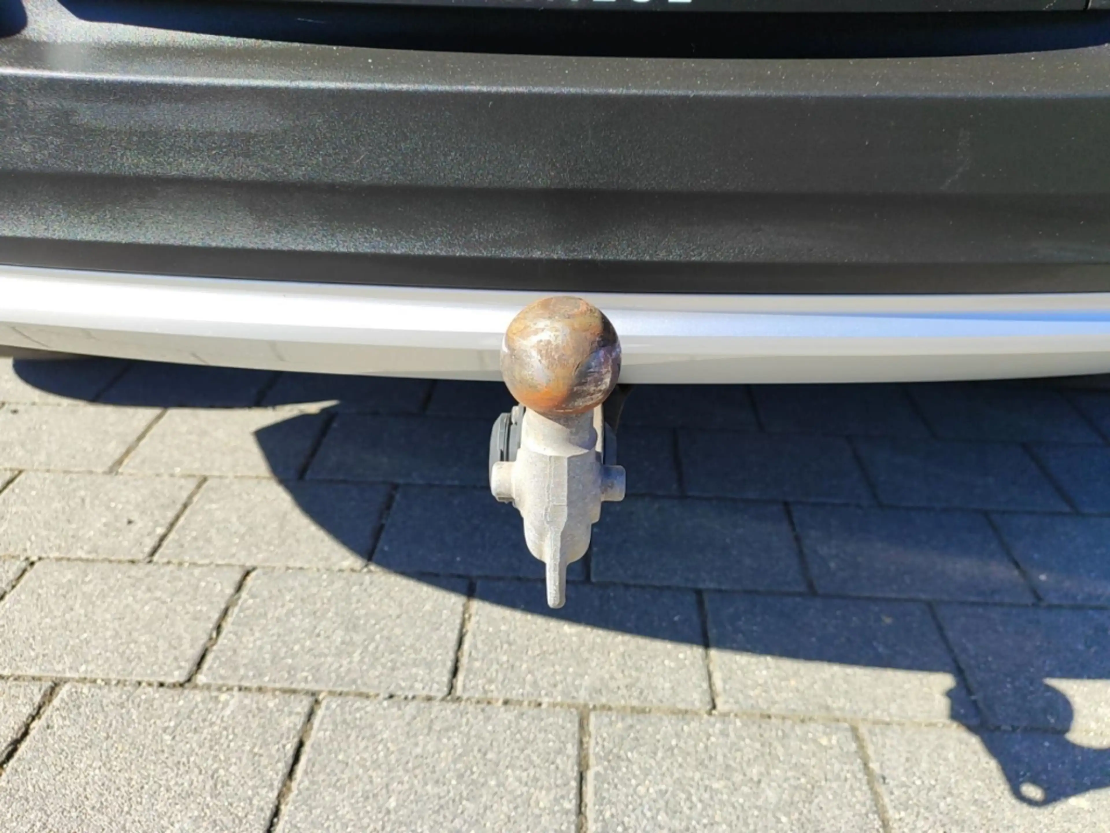 Volvo XC40 T5 Core Plug-In Hybrid AHK-el. klappb. Navi Digita — photo 14