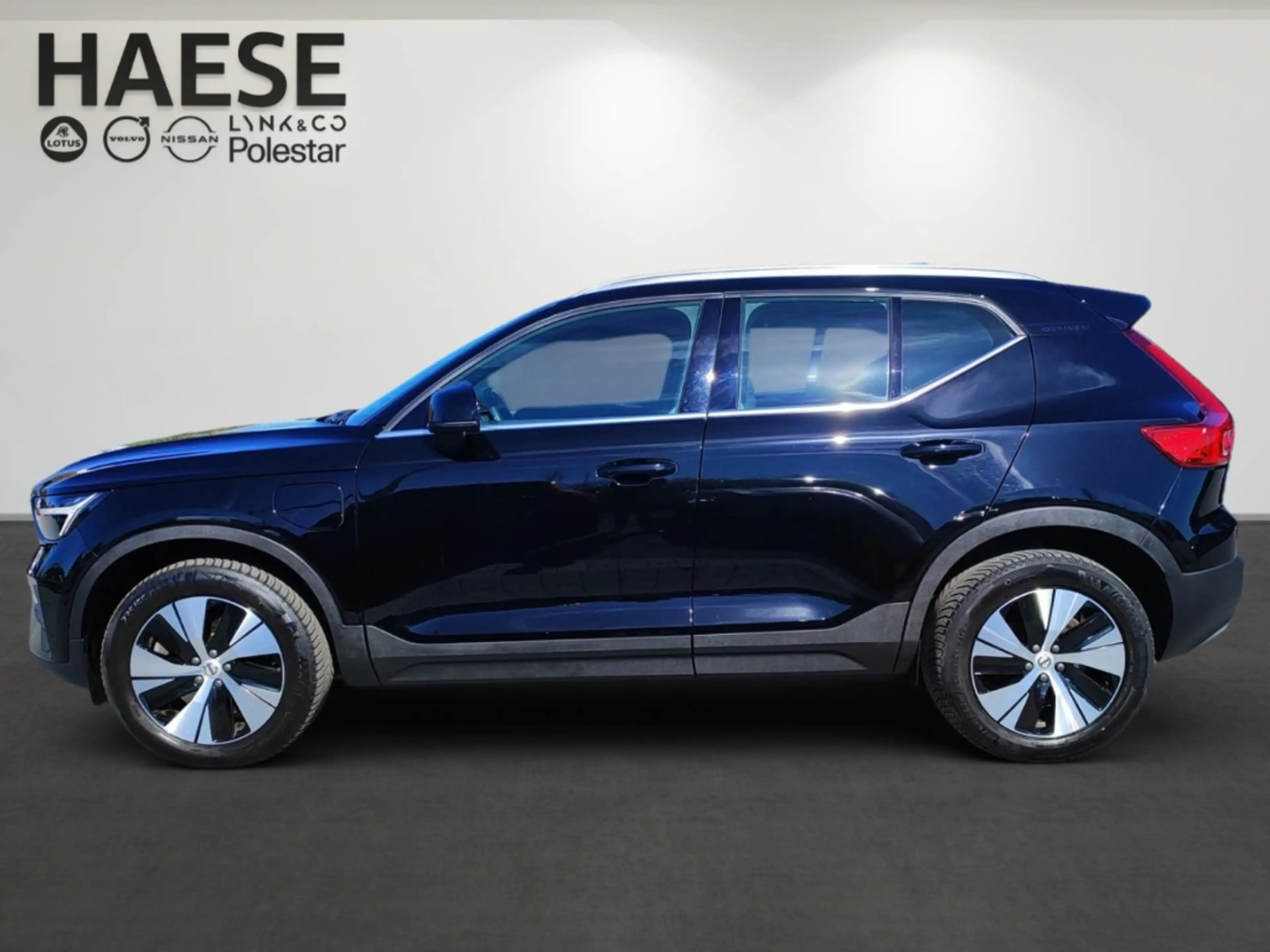 Volvo XC40 T5 Core Plug-In Hybrid AHK-el. klappb. Navi Digita — photo 8