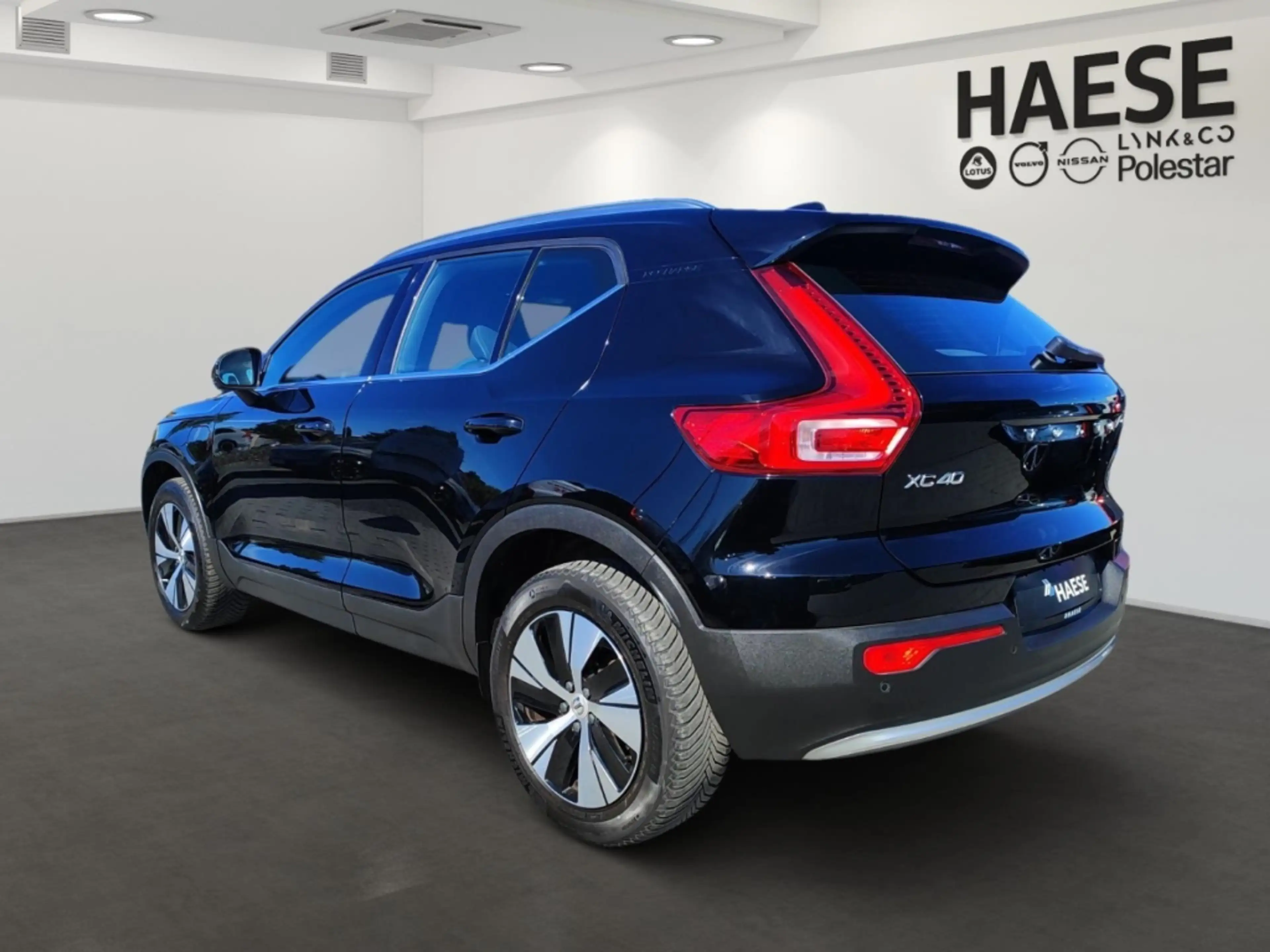 Volvo XC40 T5 Core Plug-In Hybrid AHK-el. klappb. Navi Digita — photo 7