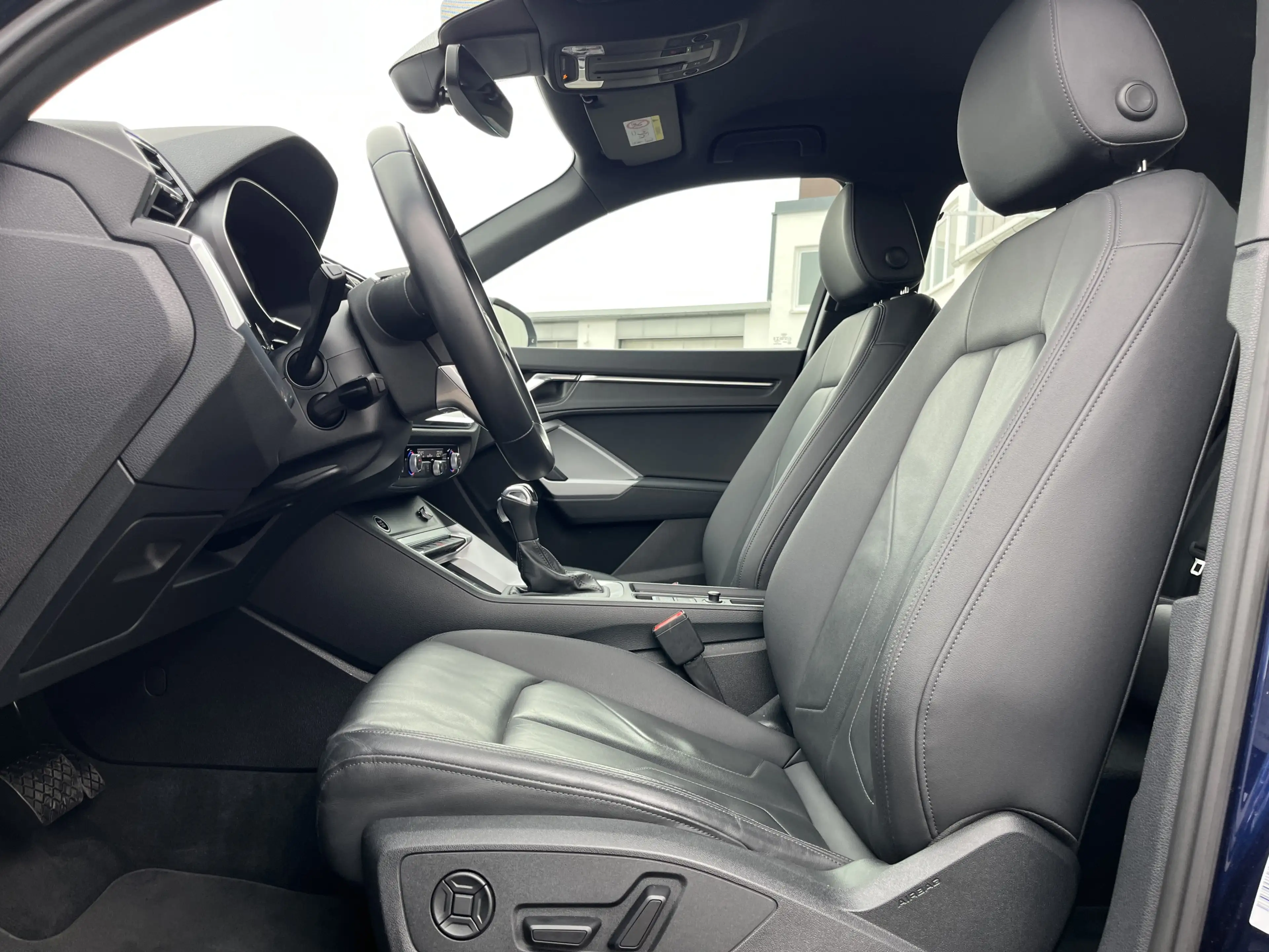 Audi Q3 40 2.0 TDI quattro S tronic advanced 163€ m.20% — photo 13