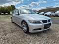 BMW 330 Touring 330i xDrive, nur an Export/Gewerbe Stříbrná - thumbnail 8