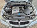 BMW 330 Touring 330i xDrive, nur an Export/Gewerbe Stříbrná - thumbnail 17