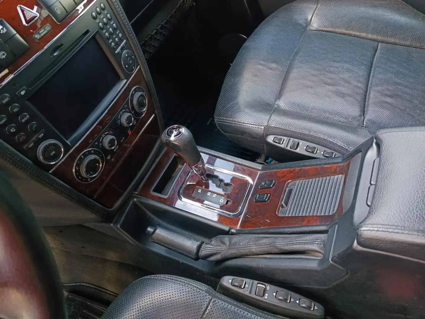 Mercedes-Benz G 350 BlueTEC S.W. Lunga Gris - 2