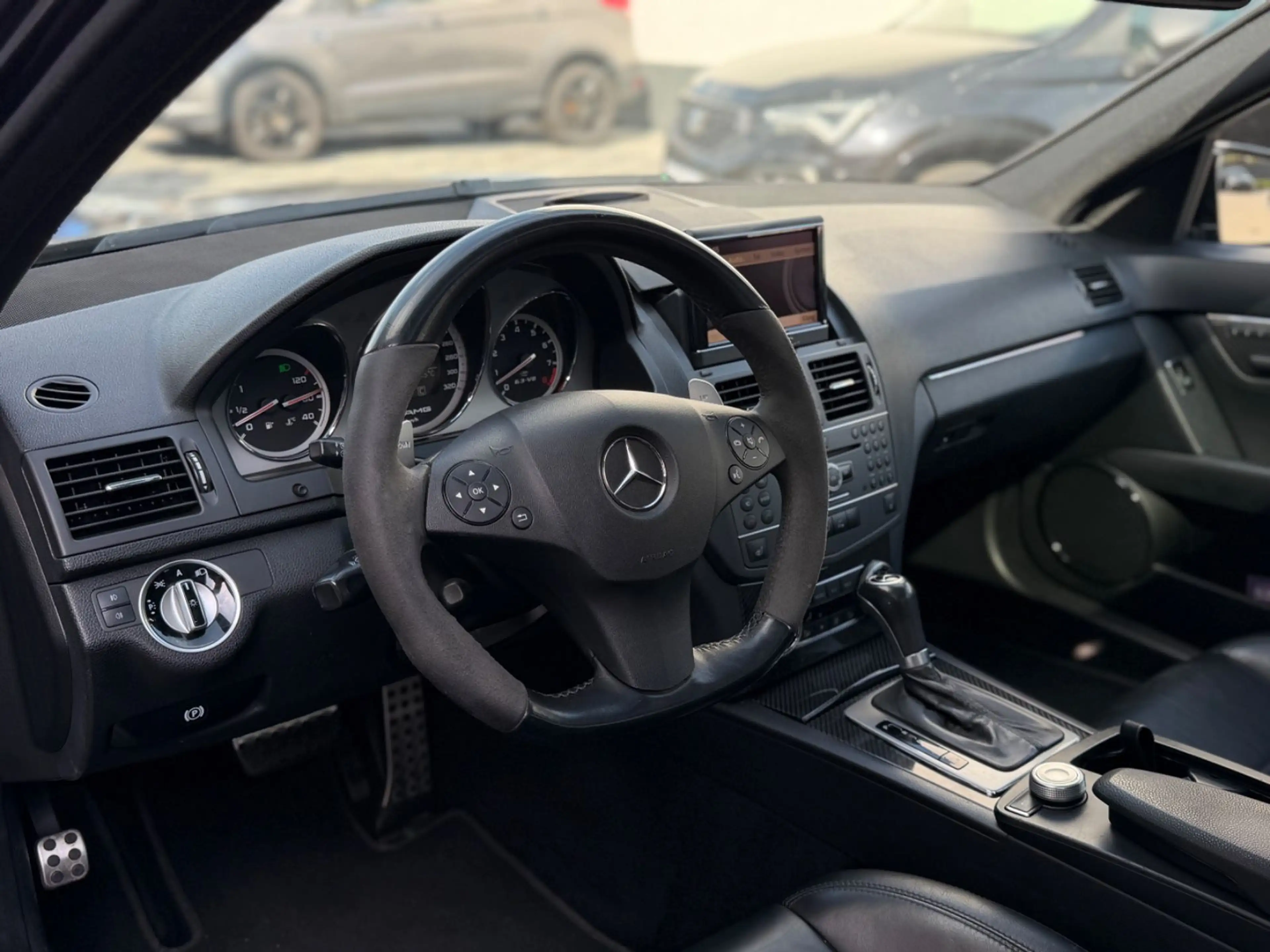 Mercedes-Benz C 63 AMG Perfomance — photo 9