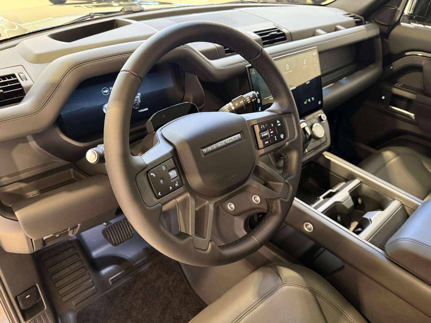 Land Rover Defender 110 X-Dynamic HSE 2.0 P300e -  - Joinsteer - #5