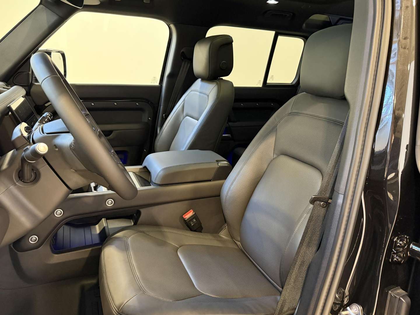 Land Rover Defender 110 X-Dynamic HSE 2.0 P300e -  - Joinsteer - #3