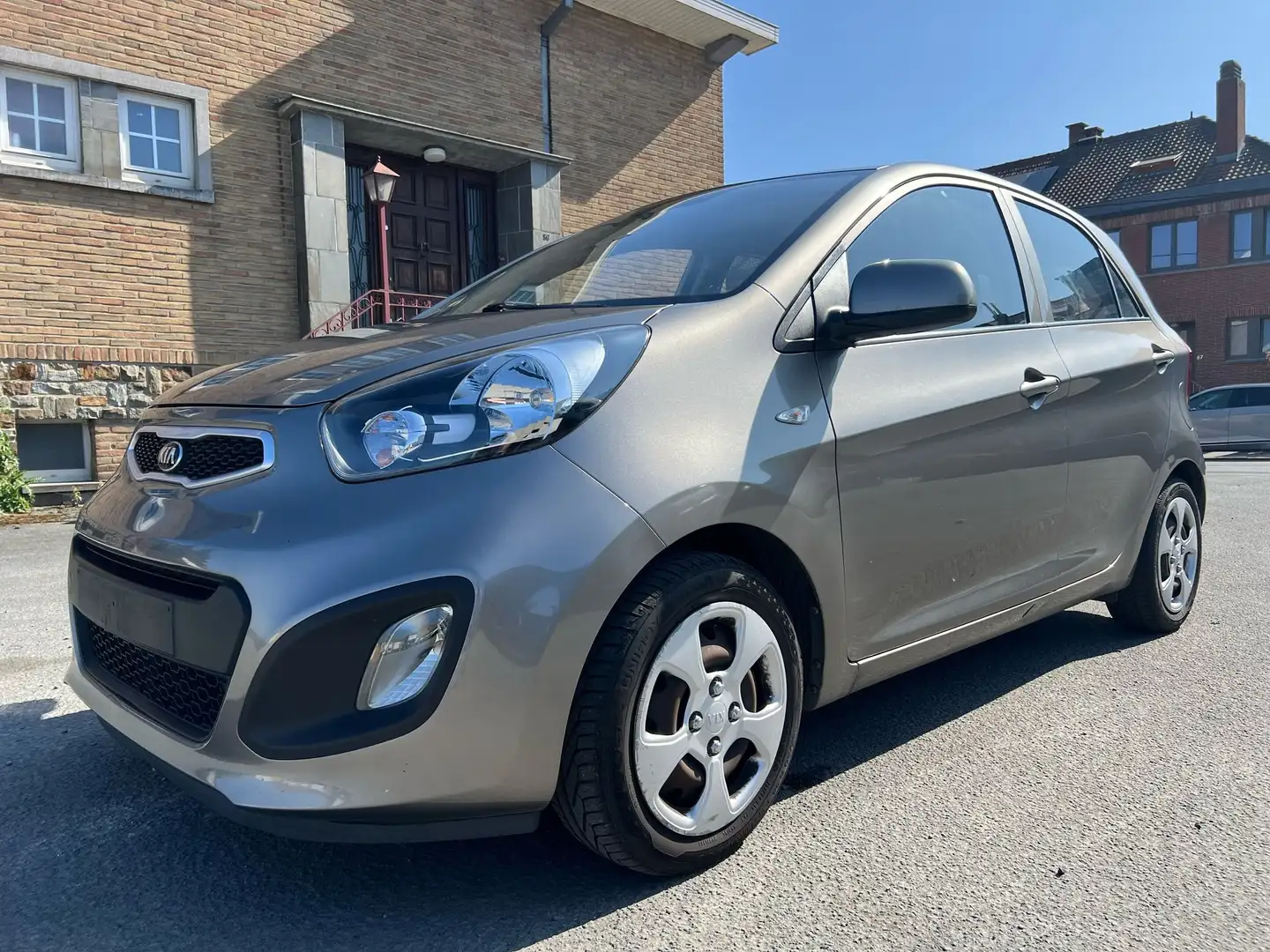 Kia Picanto 1.0i Easy Bronze - 1