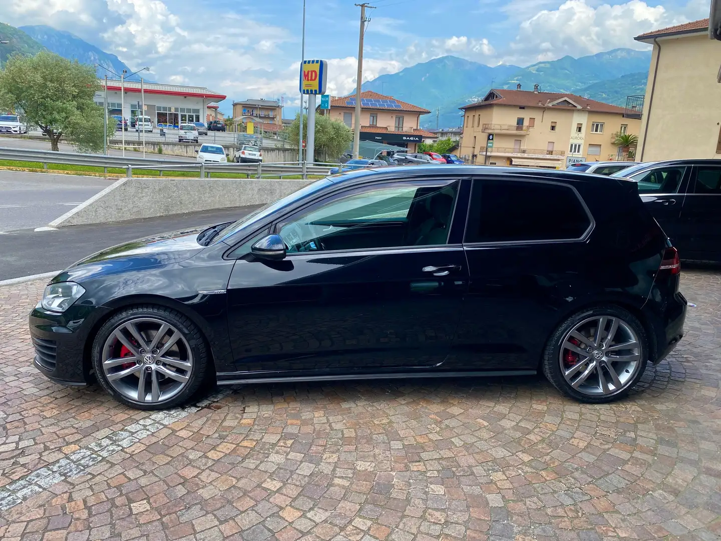 Volkswagen Golf Golf 3p 2.0 tdi Gtd Negro - 2