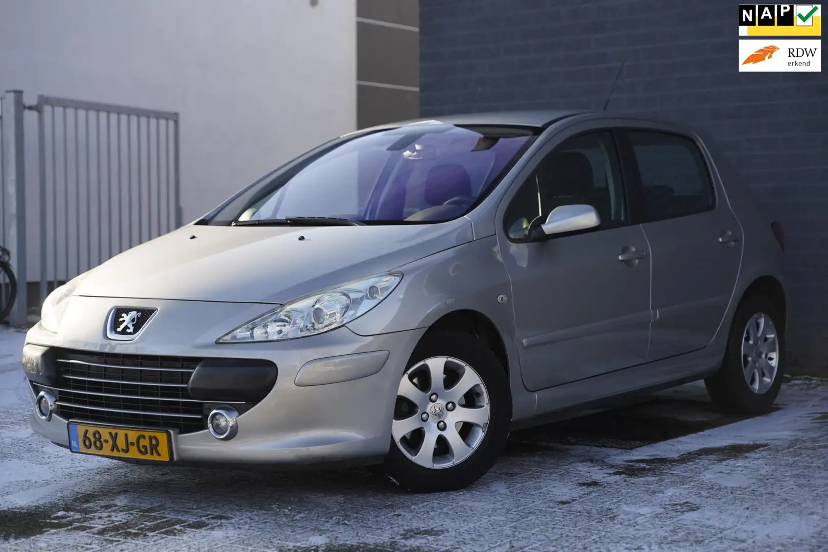 Peugeot 307 1.6-16V Premium Automaat, Airco, Cruise C., NAP Grau - 1