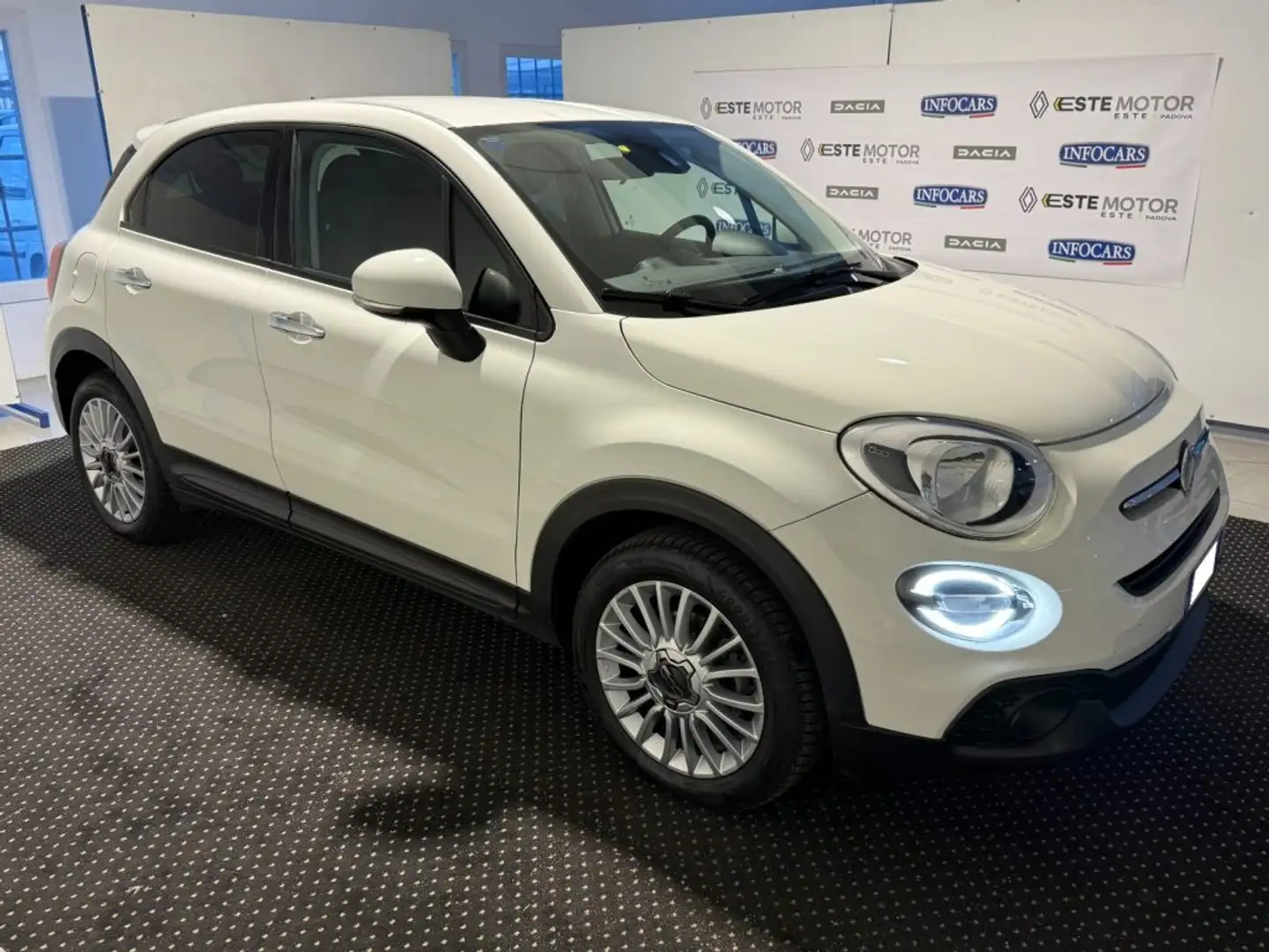 Fiat 500X 1.3 MultiJet 95 CV Connect - PROMO Weiß - 1