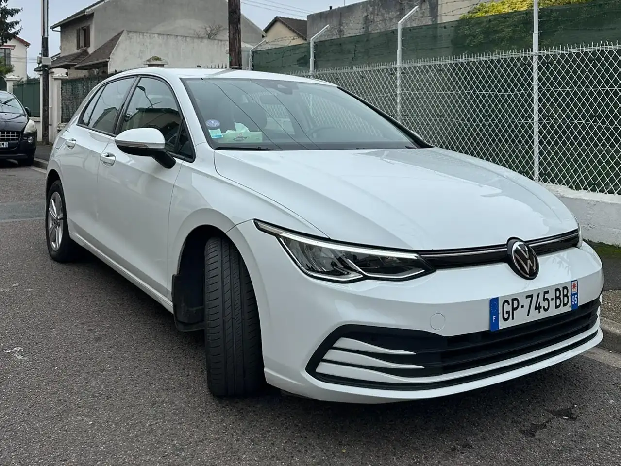 Volkswagen Golf Standard Model — photo 3