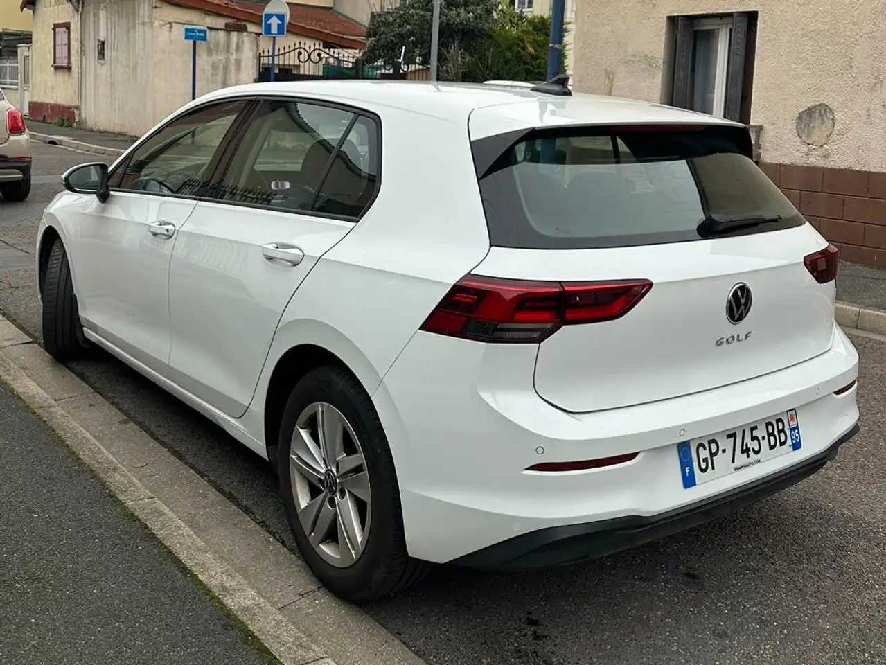 Volkswagen Golf Standard Model — photo 6