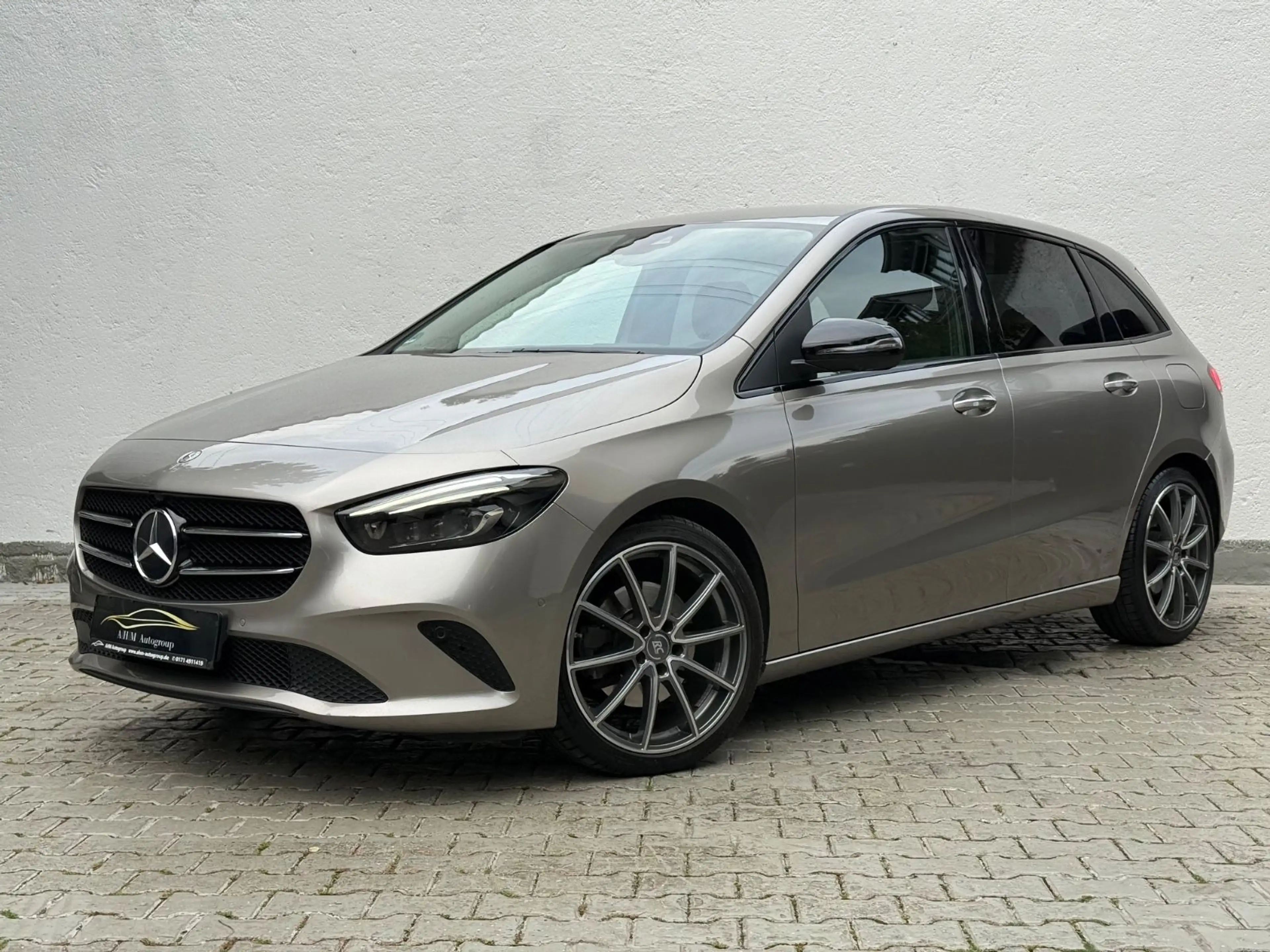 Mercedes-Benz B 220 B220d 8G-DCT 4Matic Progressive LED/360°/AHK/HUD