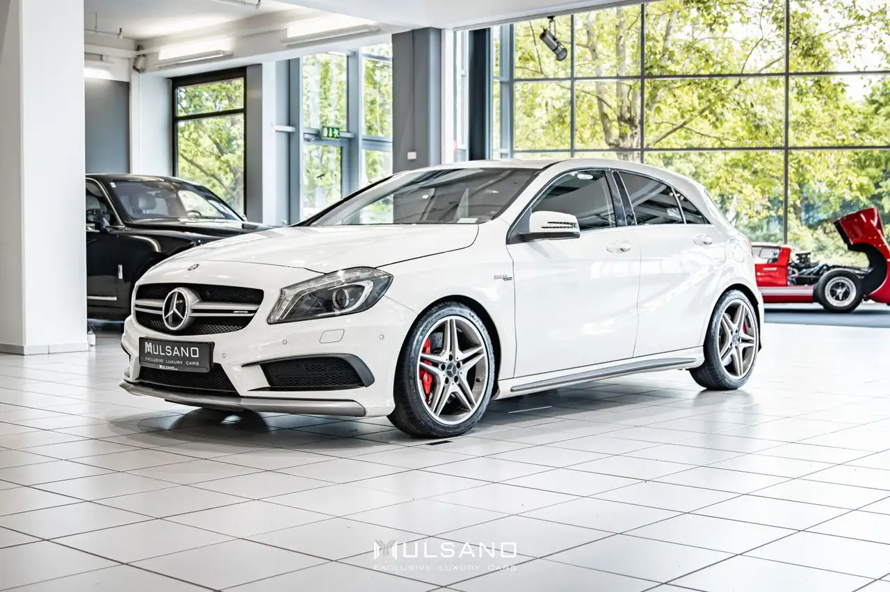 Mercedes-Benz A 45 AMG