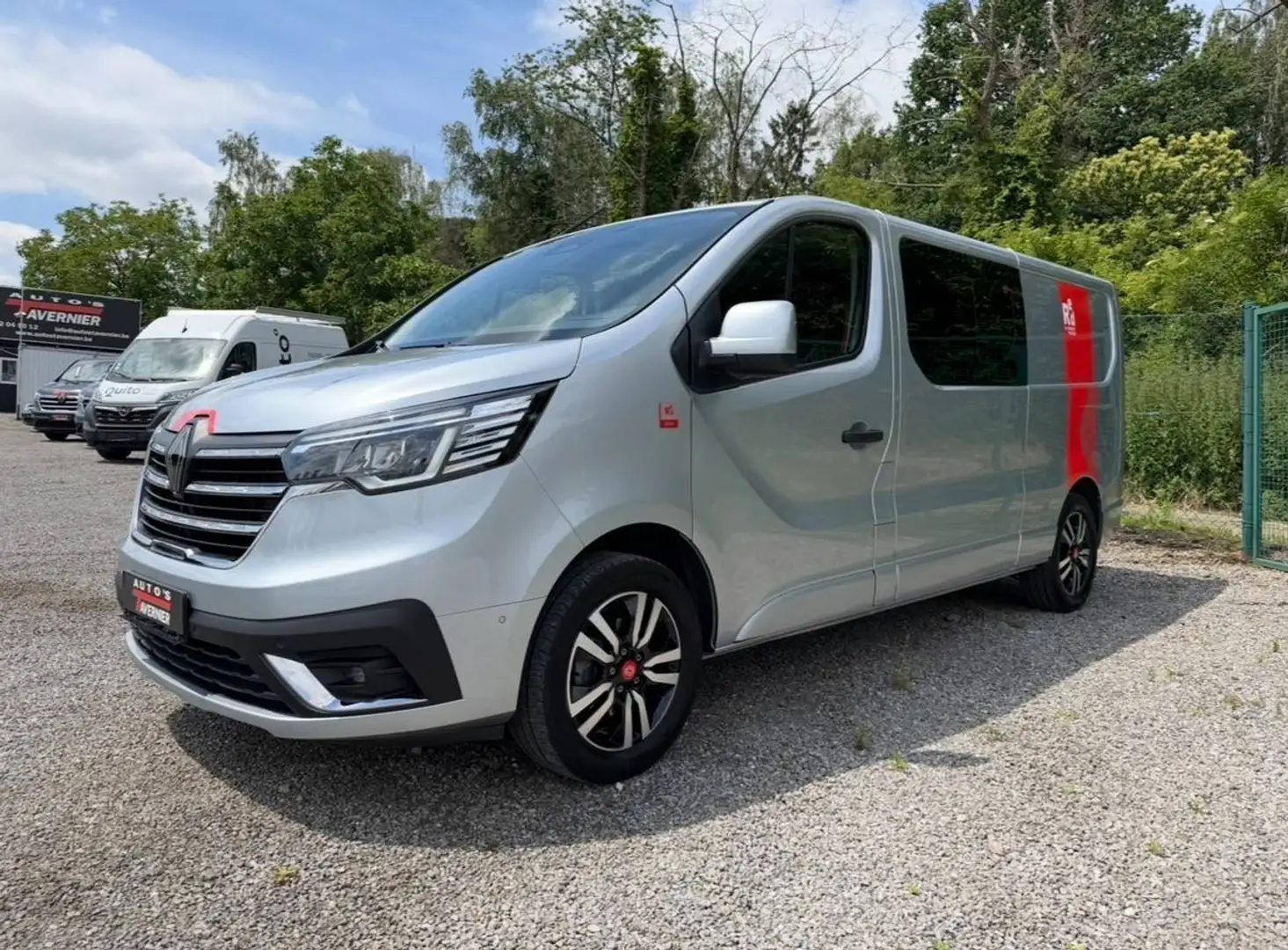 RENAULT Trafic