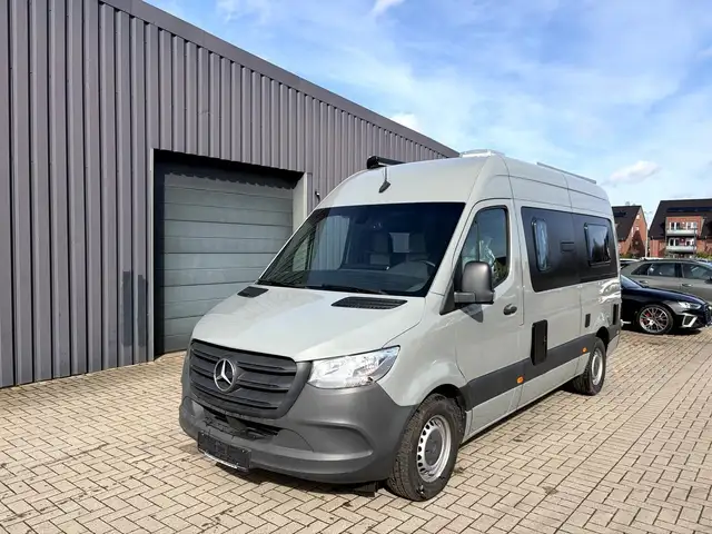 Mercedes-Benz Sprinter 2.2 CDI Camping Kueche WC Dusche TV Markise