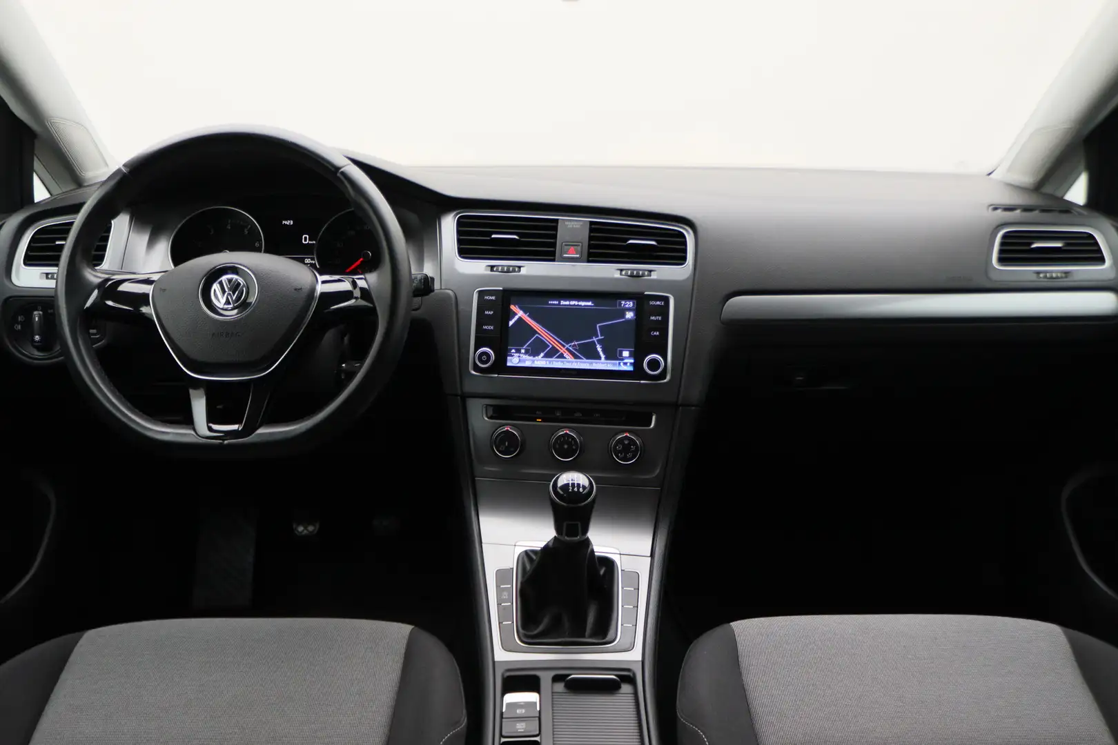 Volkswagen Golf 1.0 TSI Edition Airco, Navigatie, Bluetooth, Elekt Zwart - 2