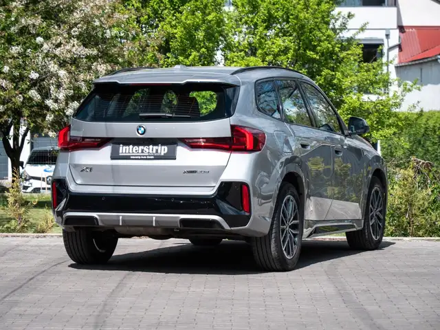 BMW X1 view 6