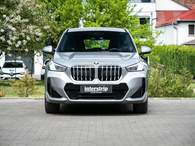 BMW X1 view 2
