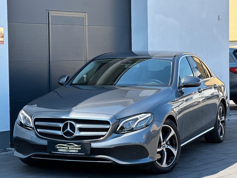 Mercedes-Benz E 200 d Lim*AVANTGARDE*2H*COMAND*KAMAERA*T.LEDER