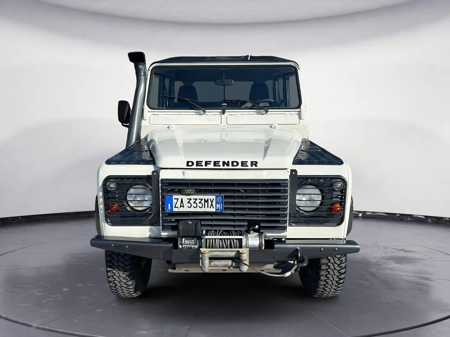 Land Rover Defender 130 Crew Cab 2.5 TD5 E 110 2.5 crew cab td5 122 cv Bianco - 2