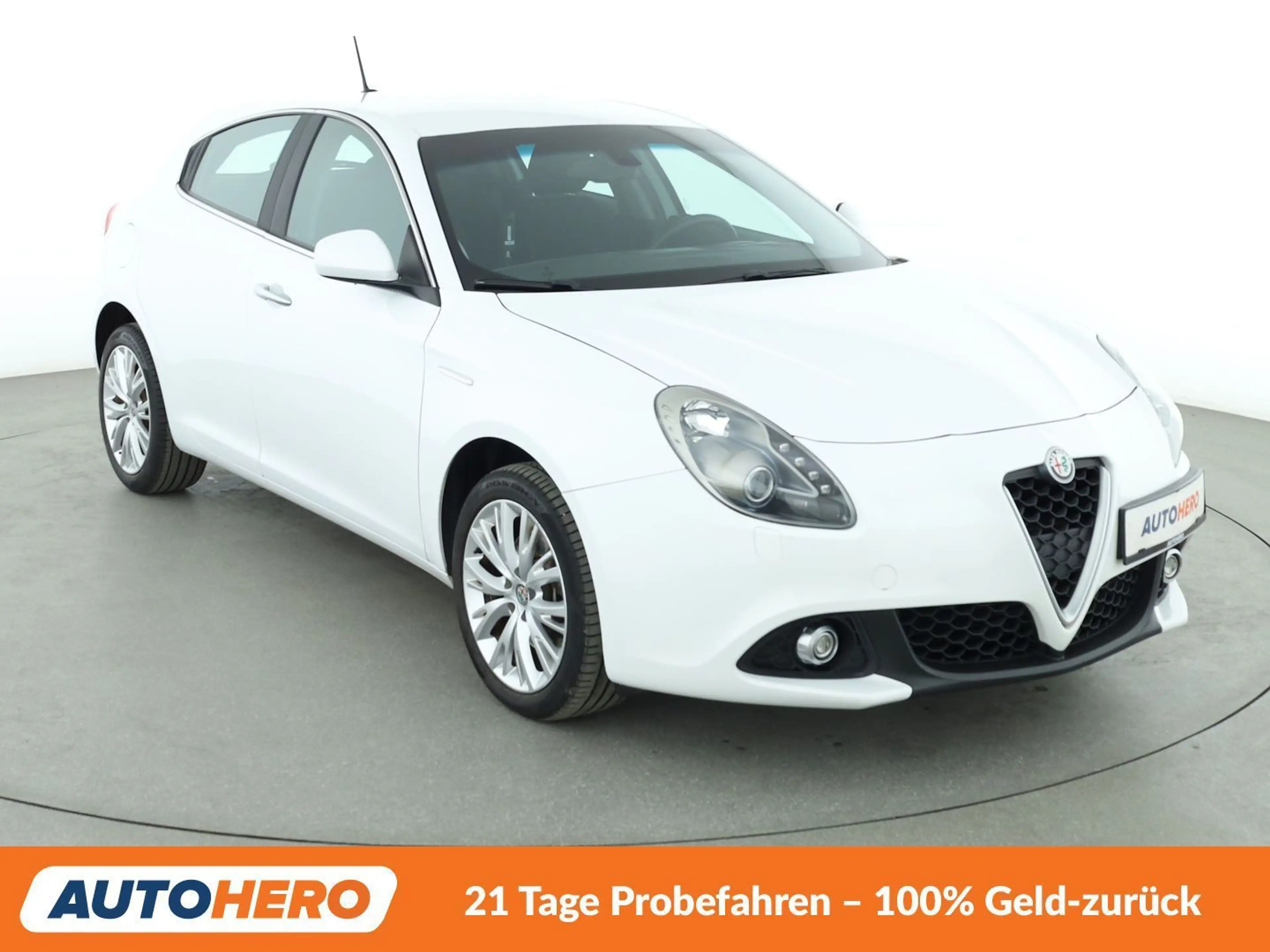 Alfa Romeo Giulietta 1.4 Turbo Super*NAVI*TEMPO*PDC*SHZ* — photo 8