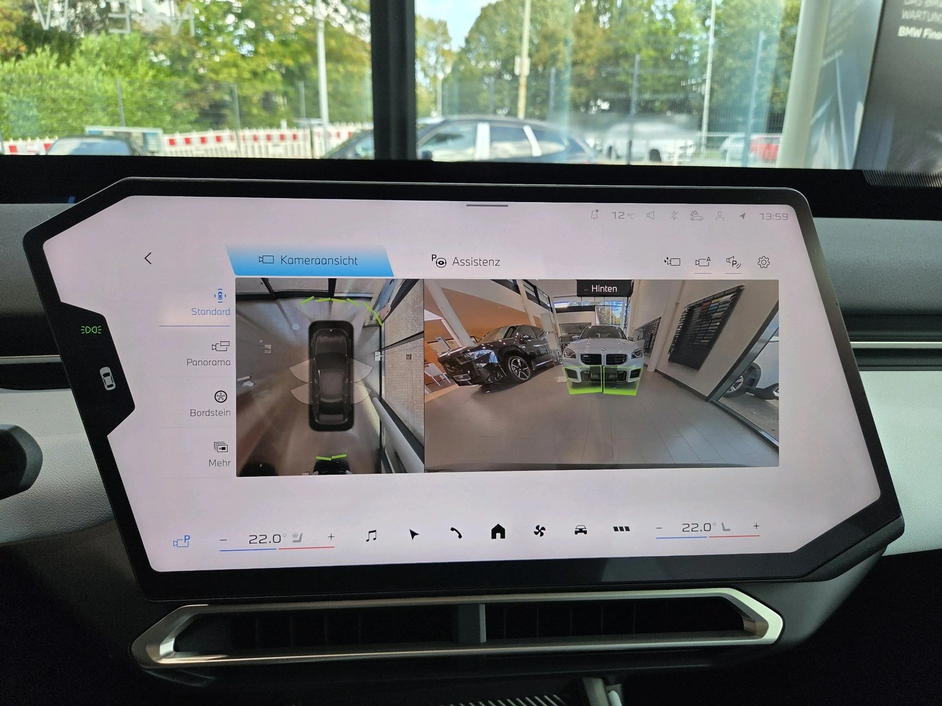 BMW i3 50 xDrive Lim. First Edition || 20Z AHK Pano H&K — photo 8