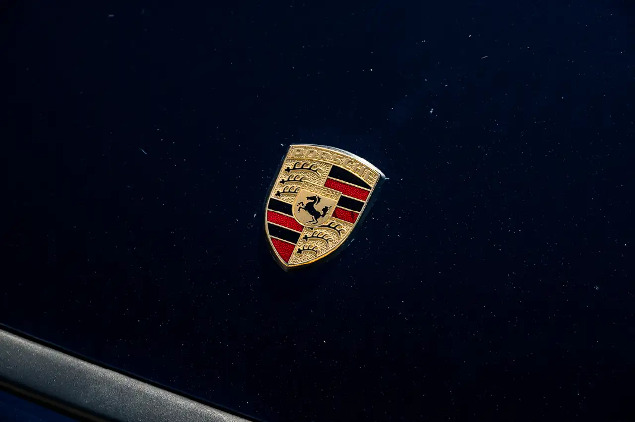 Porsche 964 911 Cabrio 3.6 Carrera 4, foto 4