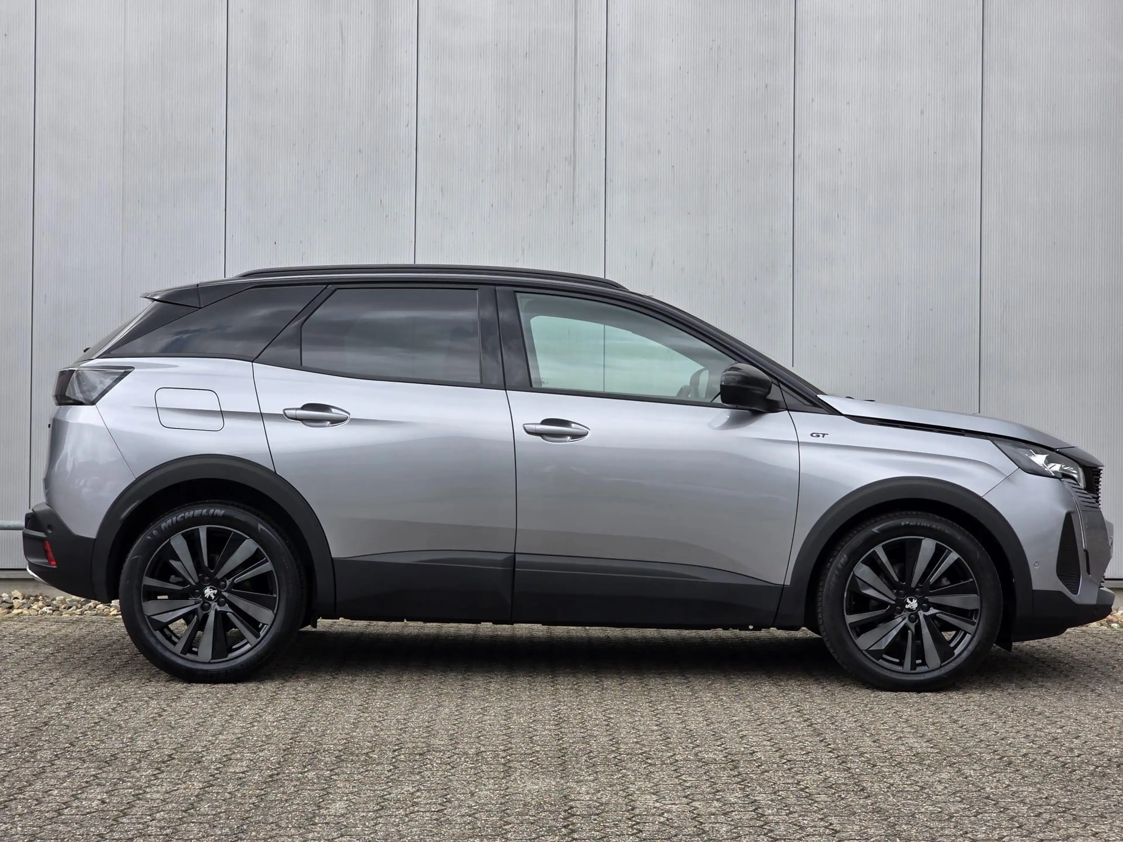Peugeot 3008 130pk GT Automaat | Black Pack | Elektrische achte — photo 4