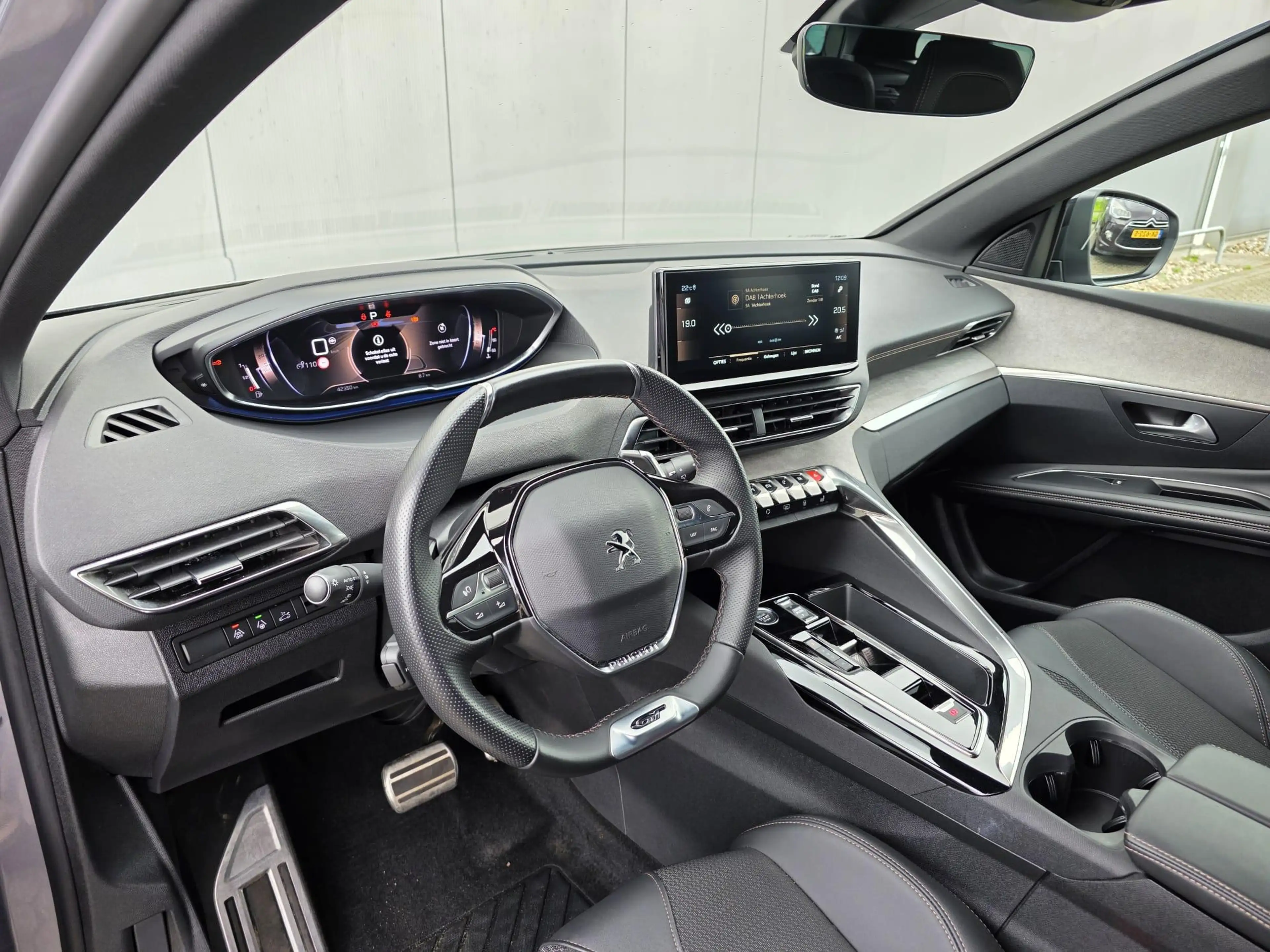 Peugeot 3008 130pk GT Automaat | Black Pack | Elektrische achte — photo 8