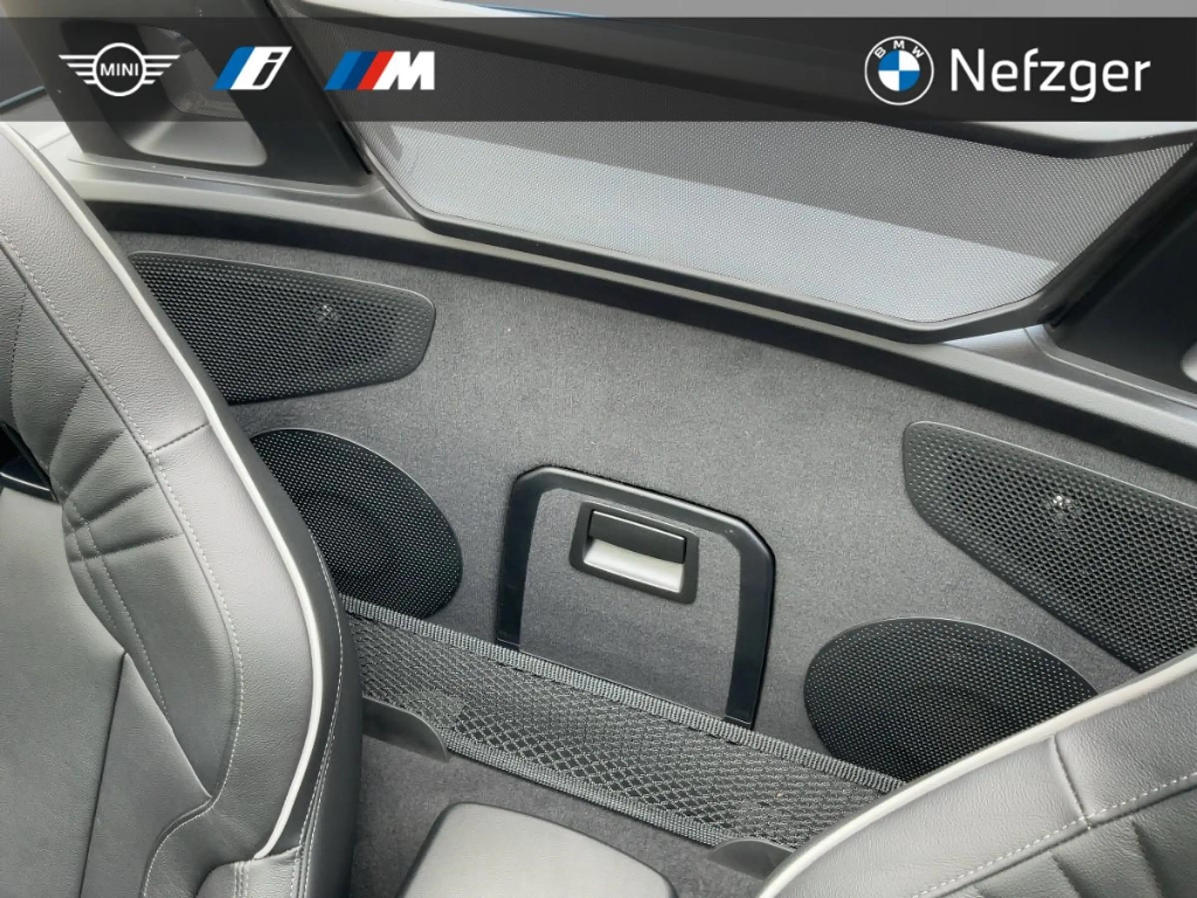 BMW Z4 Roadster Park-Assistent — photo 8