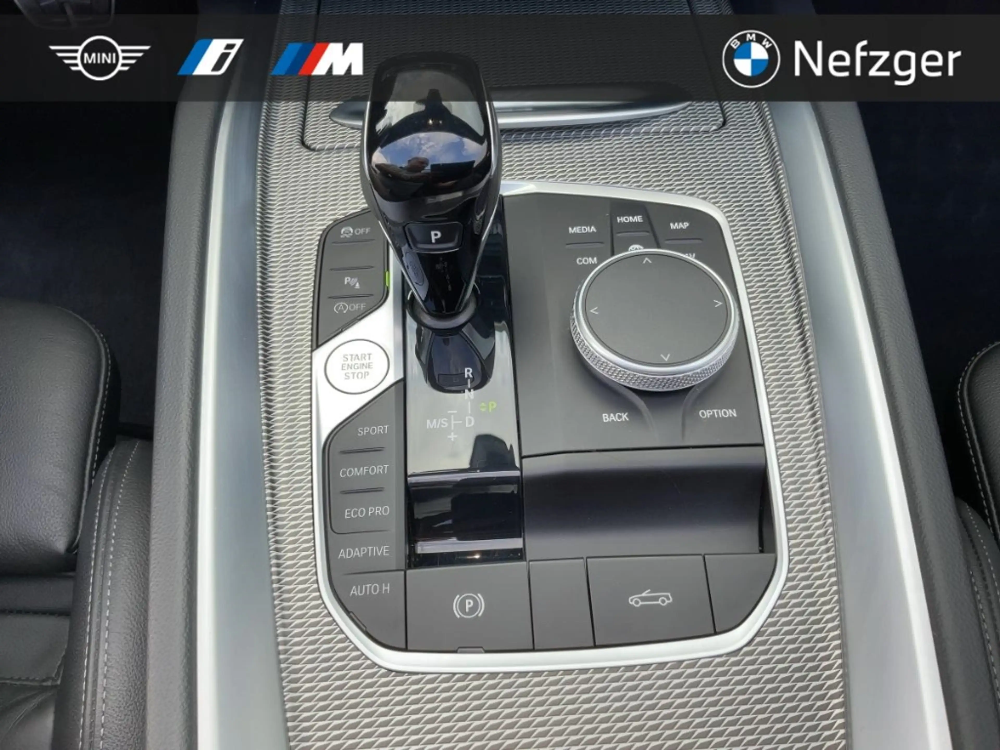 BMW Z4 Roadster Park-Assistent — photo 13